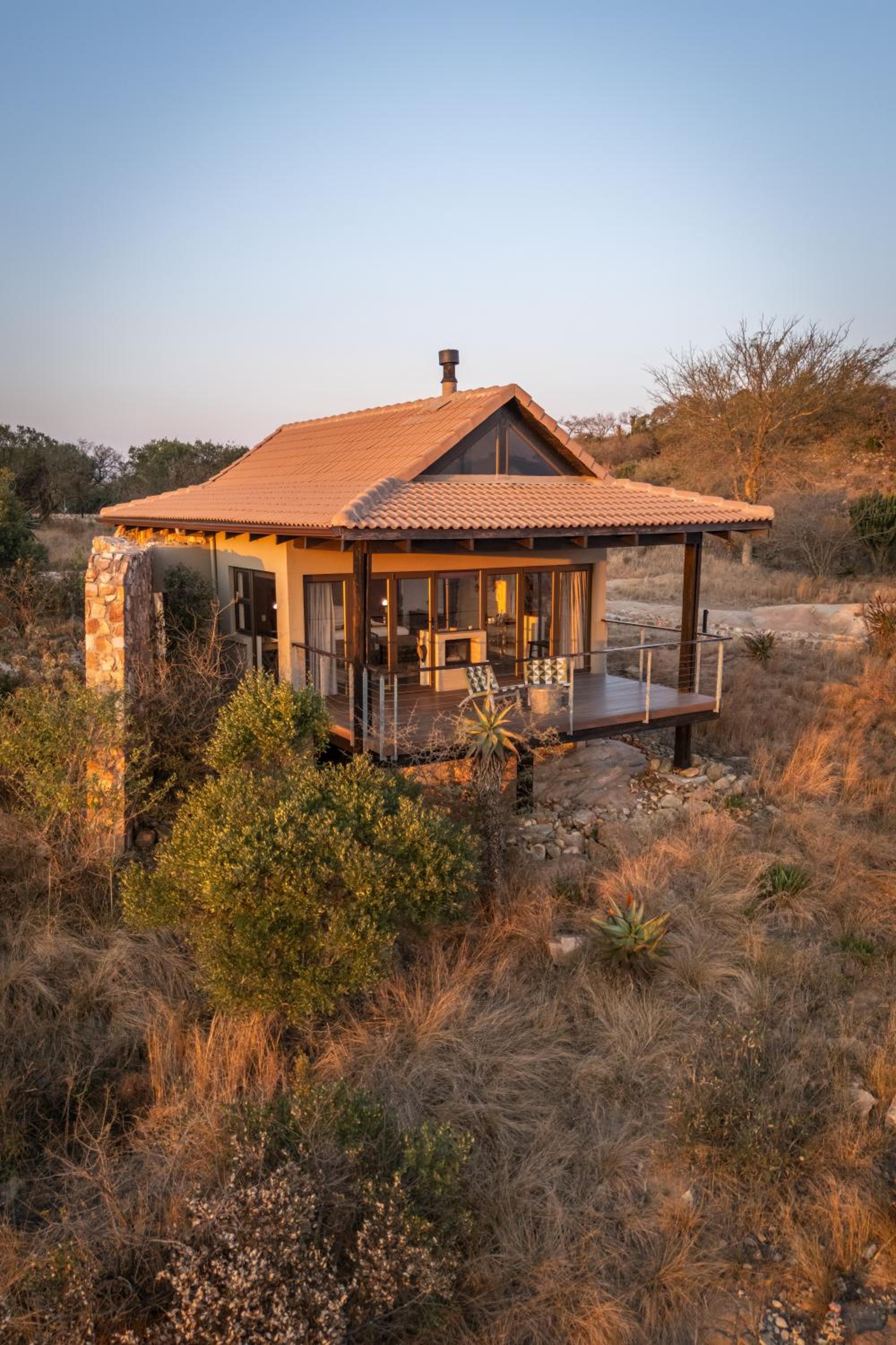 Zulu Rock Lodge - Babanango Game Reserve