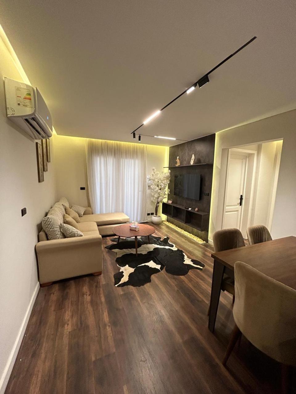 Luxury 2 Bedrooms Apartment