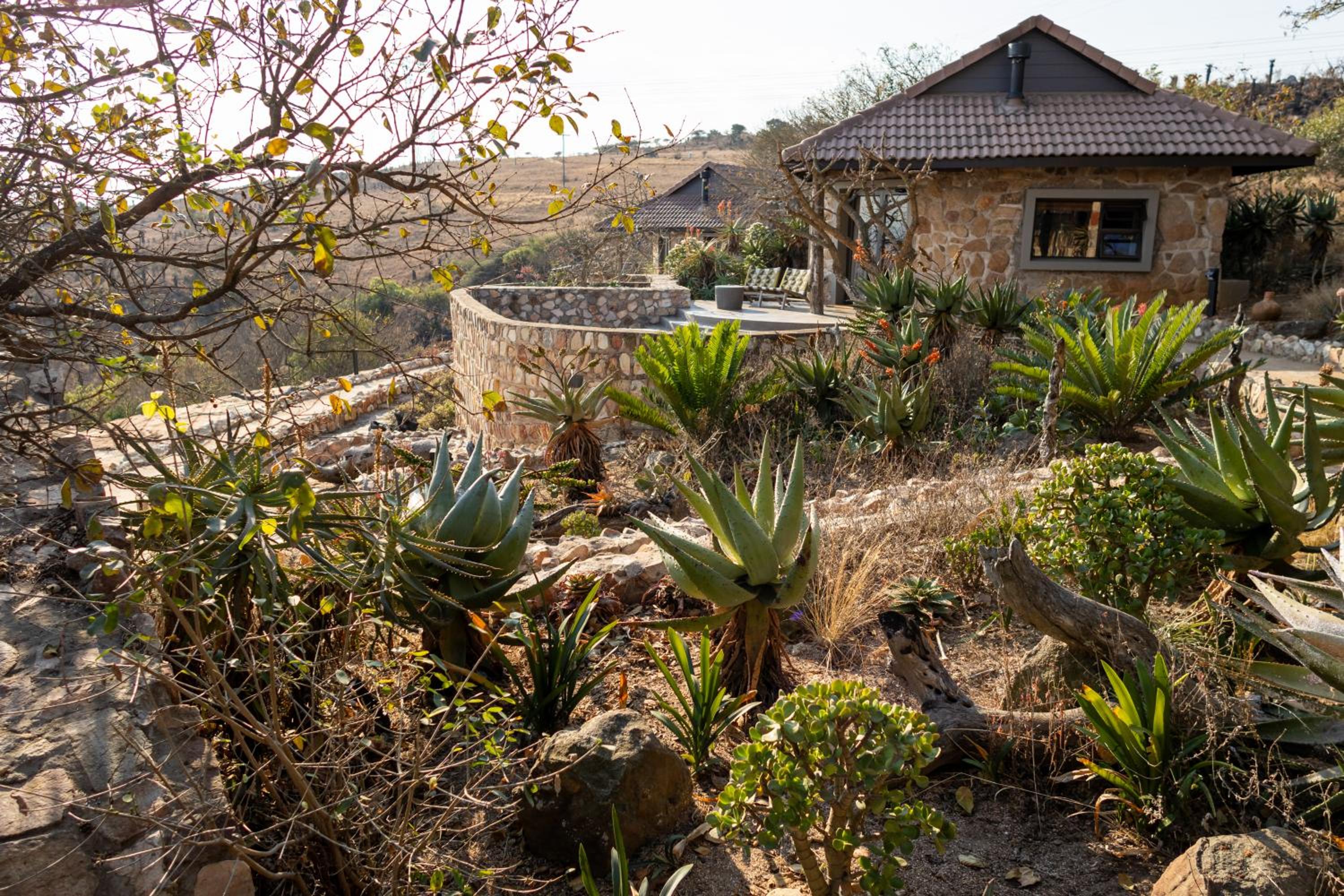 Zulu Rock Lodge - Babanango Game Reserve