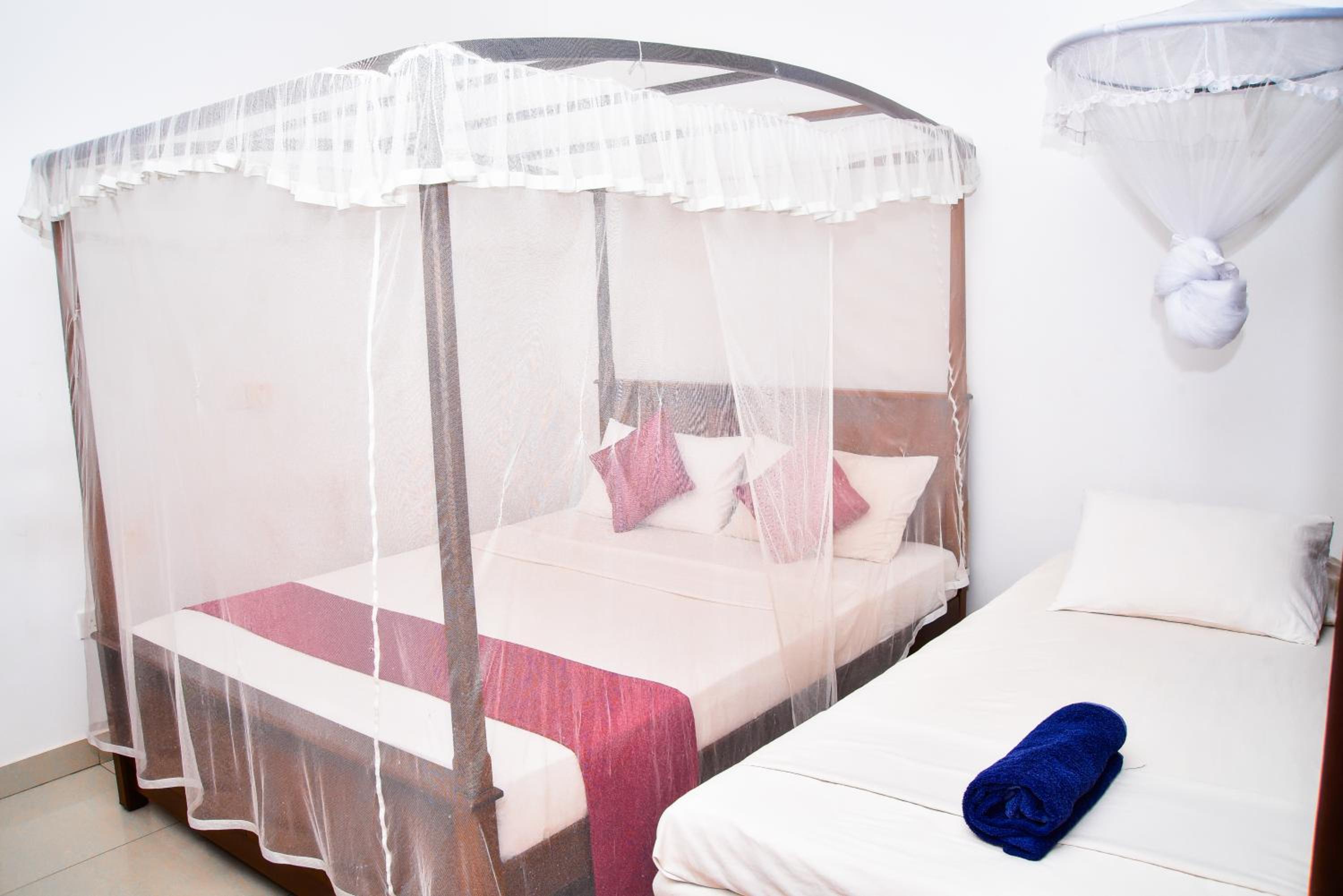 Angel Inn Guest House