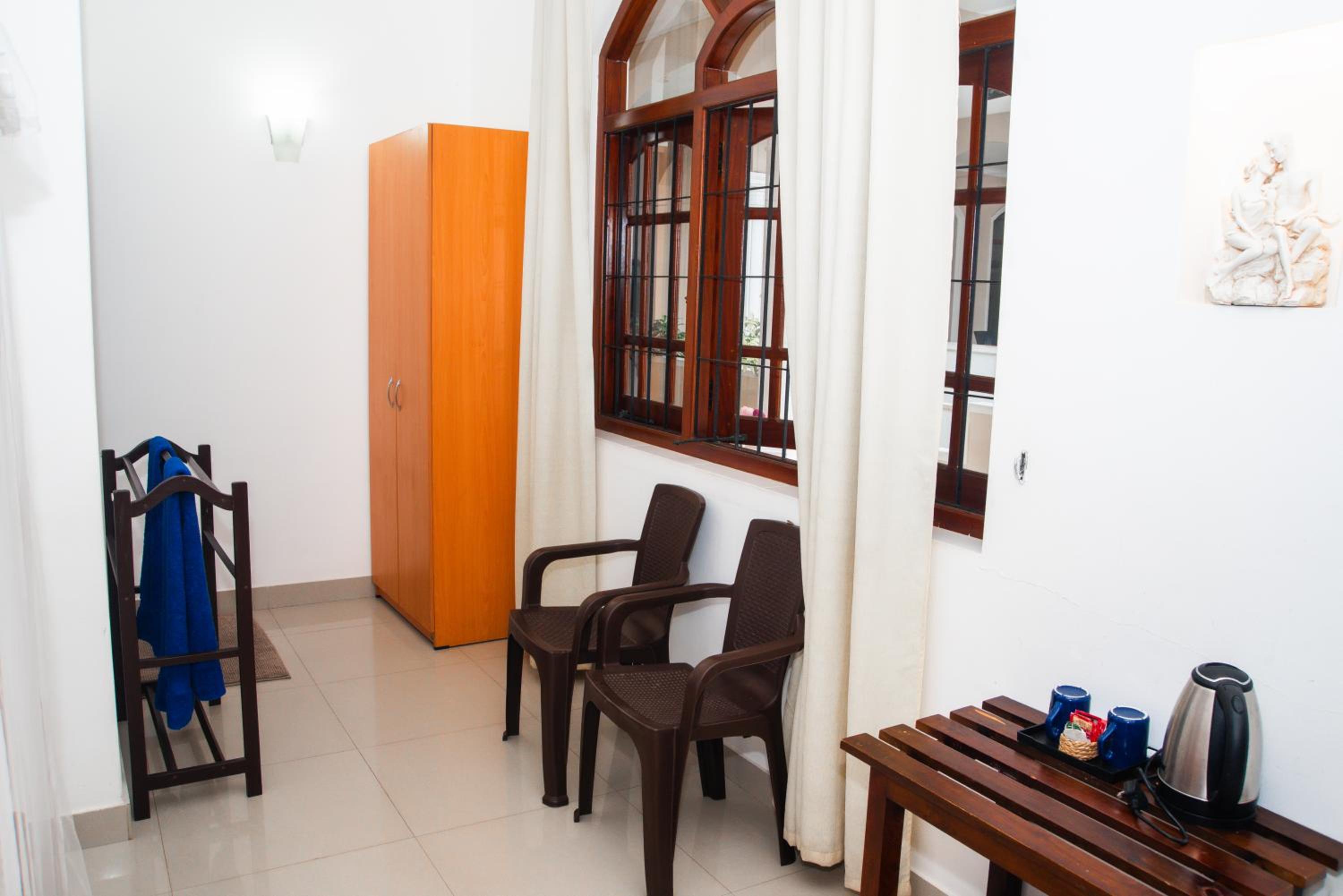 Angel Inn Guest House