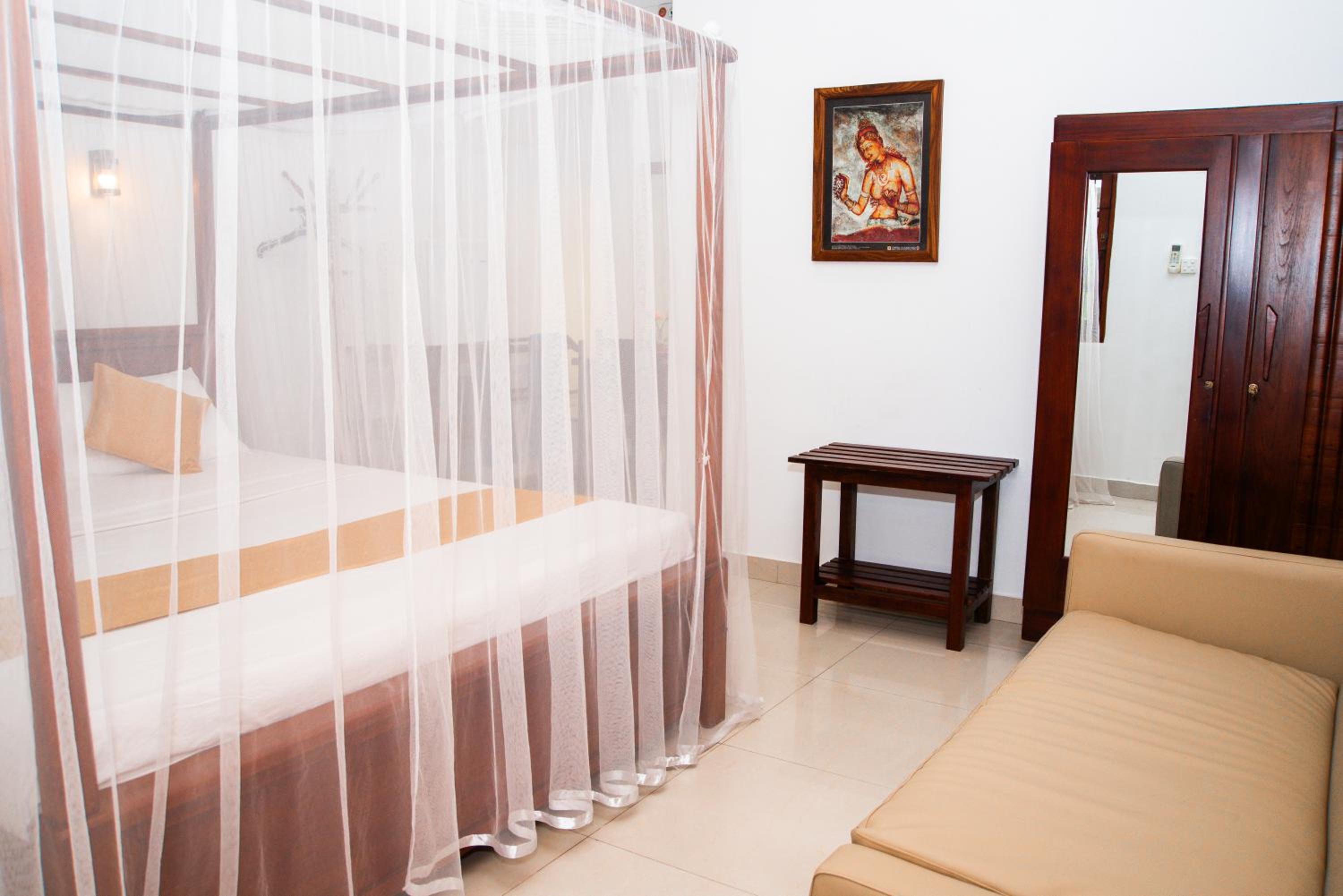 Angel Inn Guest House