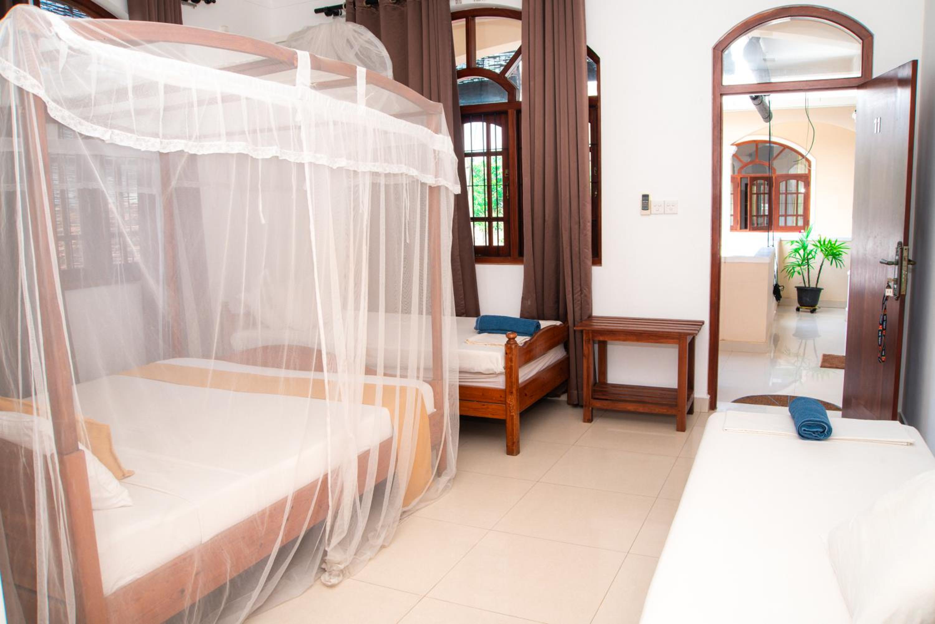 Angel Inn Guest House