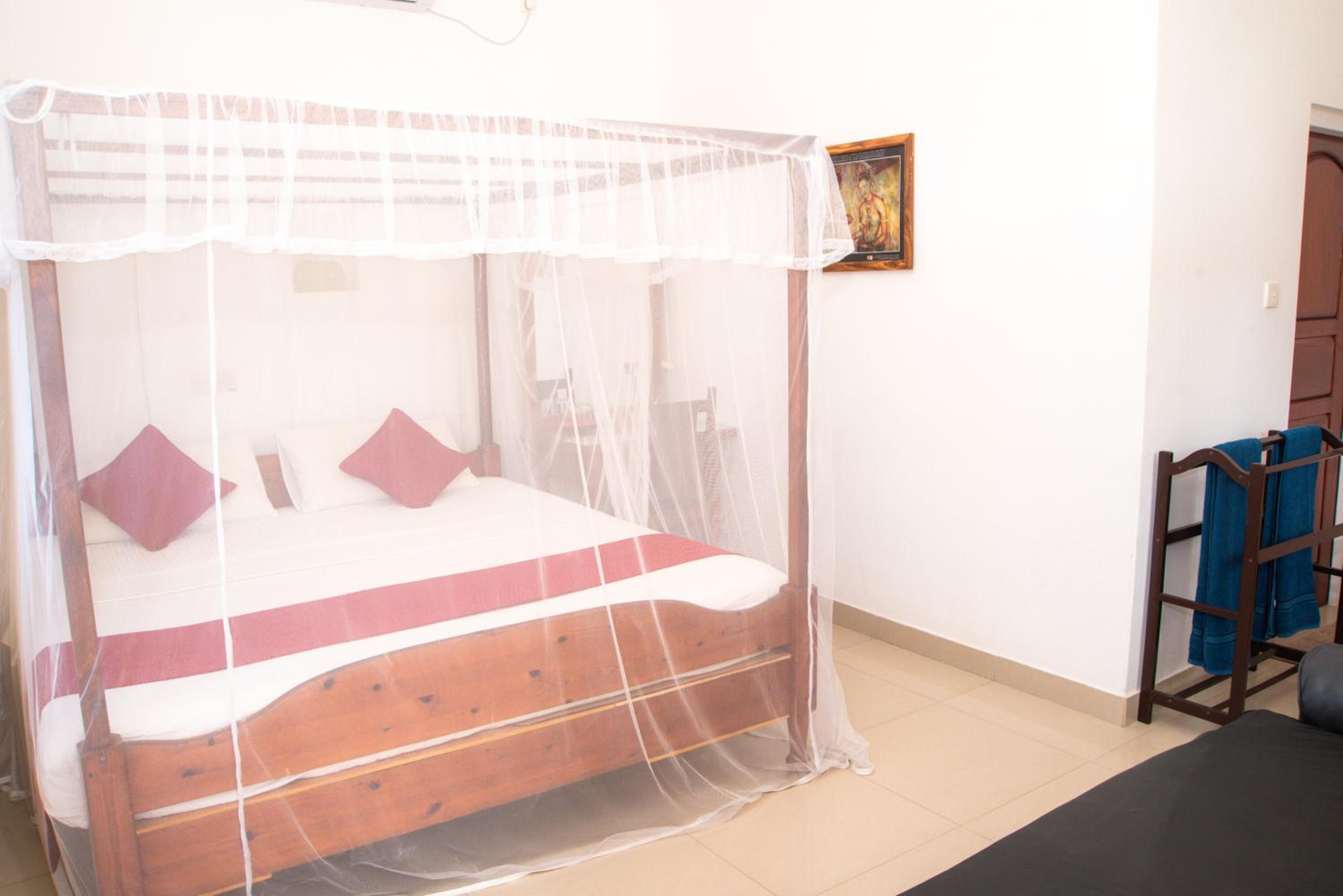 Angel Inn Guest House
