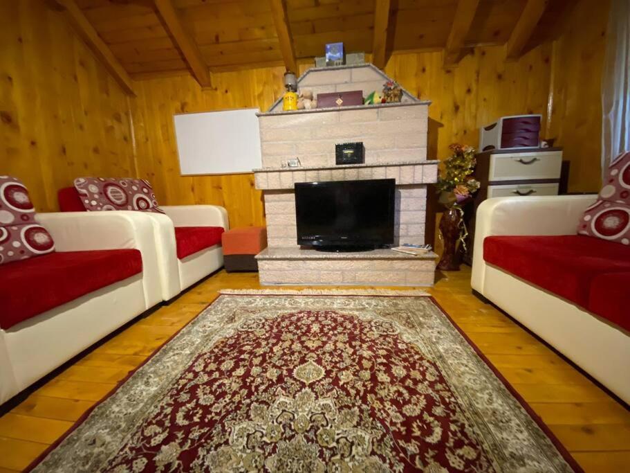 Village Topojan, Kukes, Albania photo 2