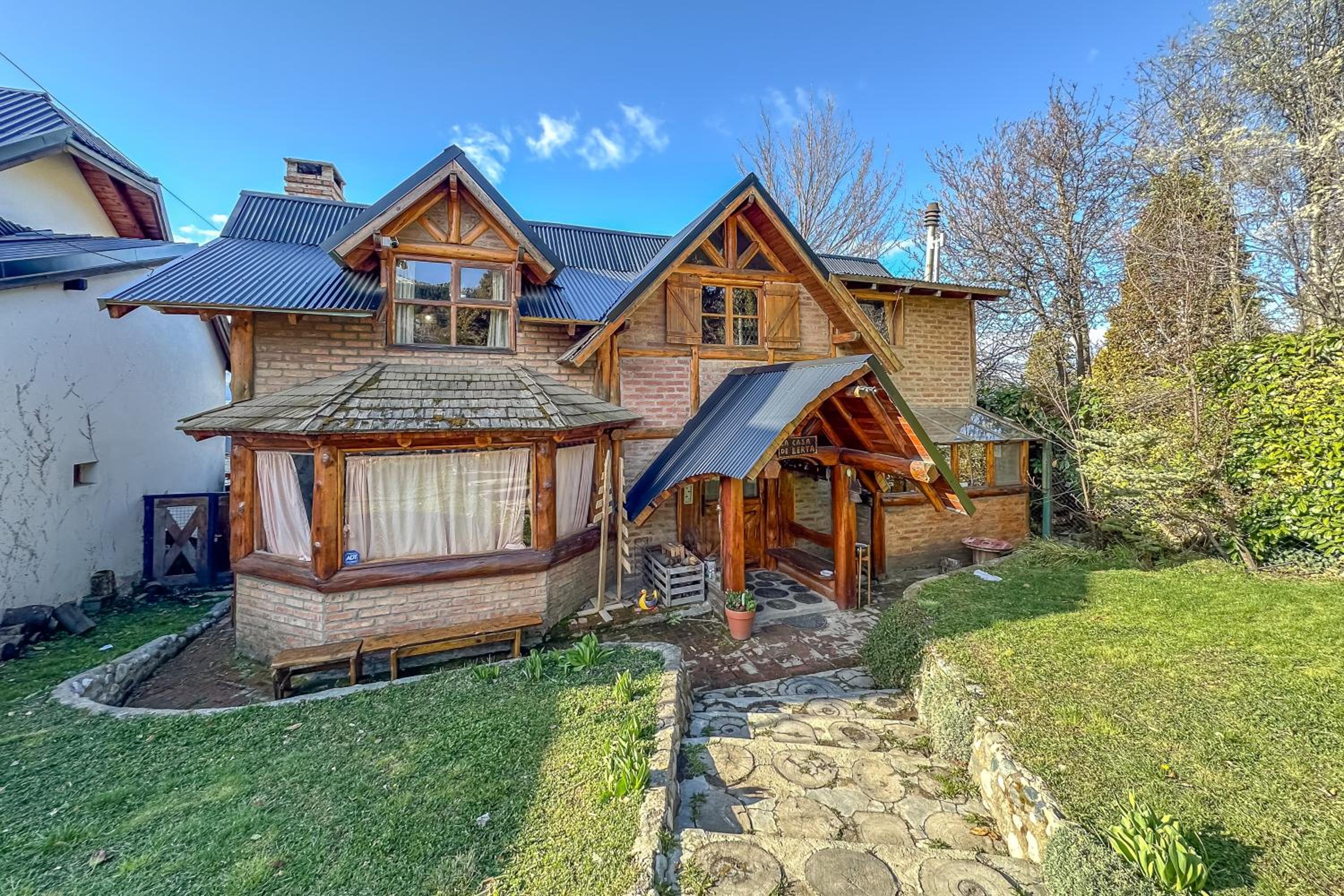 Casa con vista al lago - La casa de Berta