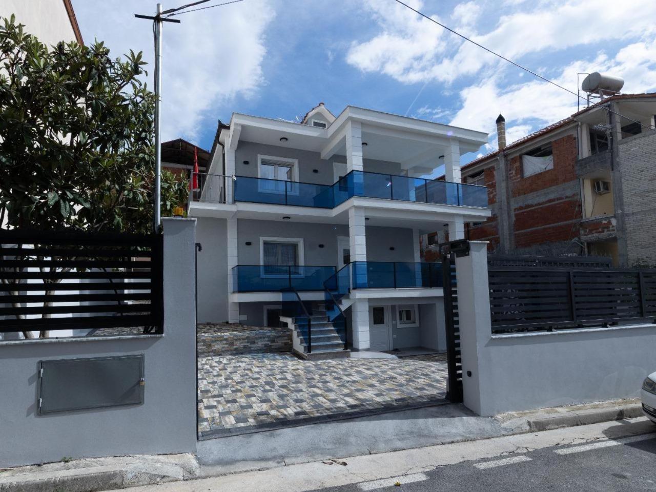 Villa Royal