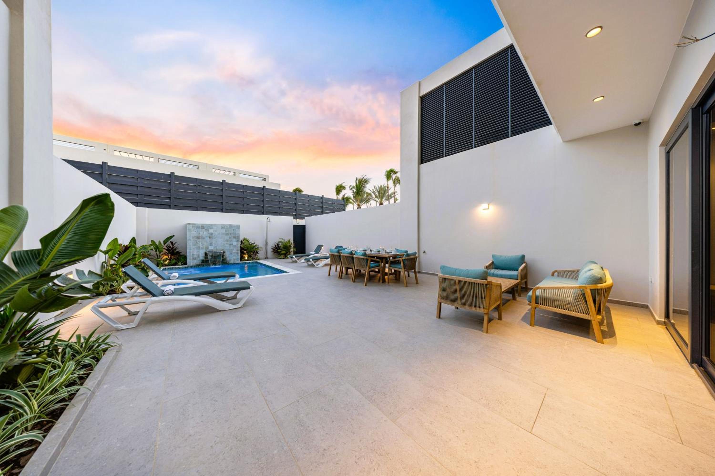 Boca Catalina 5 NEW 4BR 4BA Pool Walk to Beach by Bocobay