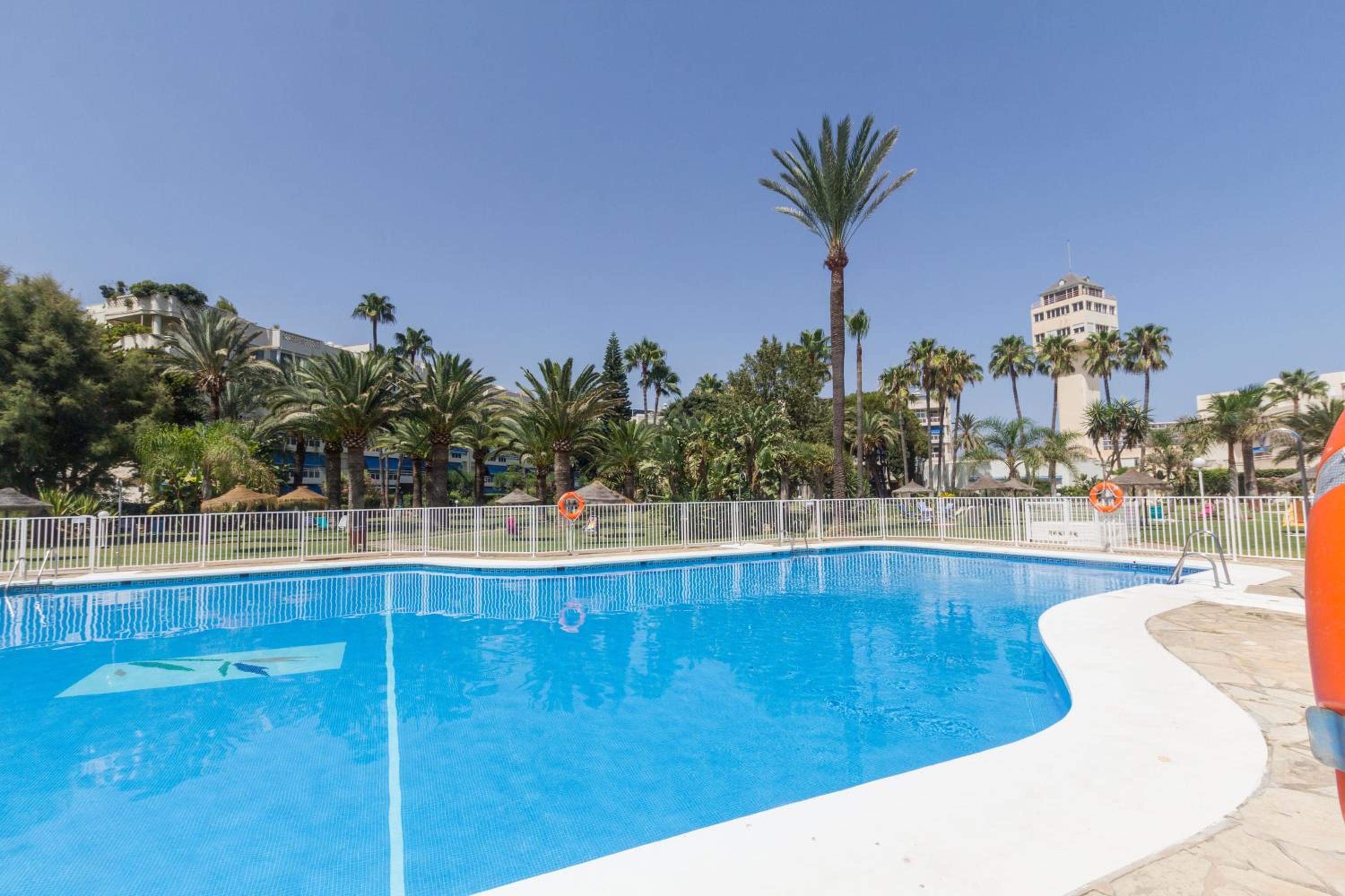 Sunstay Costa Lago Flat III Torremolinos