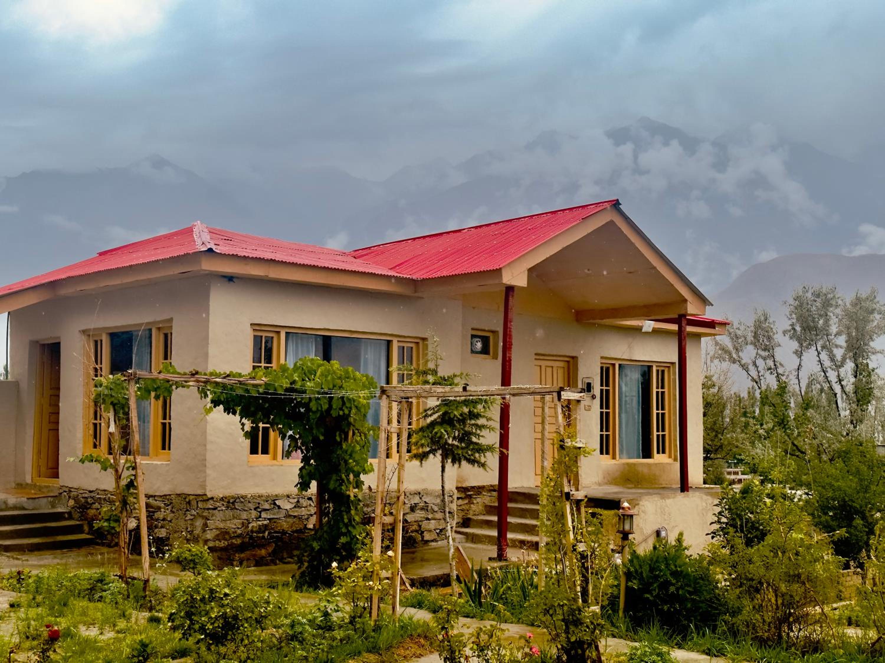 Orgventure Resorts Skardu view 5