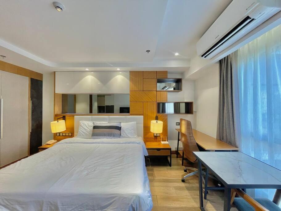Chic Studio Retreat in 1Euphor Near City Attractions