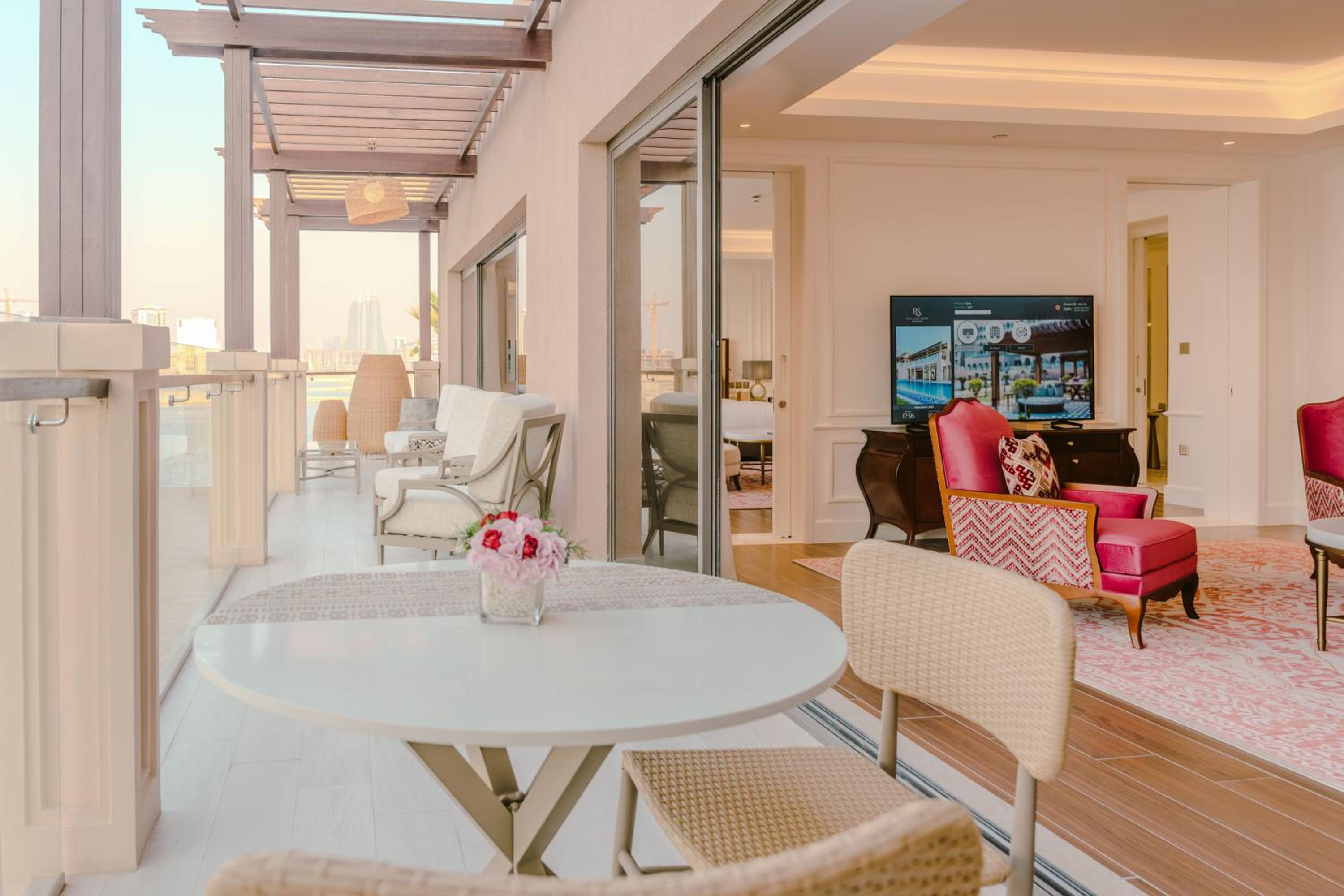 Royal Saray Resort