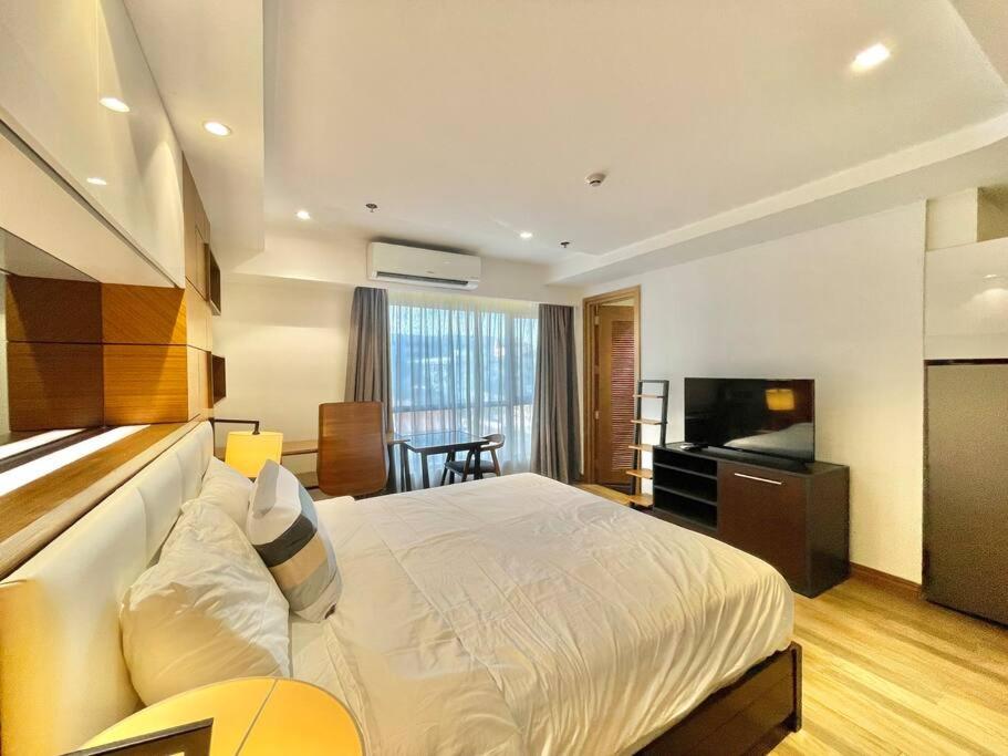 Chic Studio Retreat in 1Euphor Near City Attractions