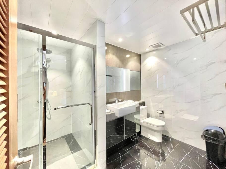 Chic Studio Retreat in 1Euphor Near City Attractions