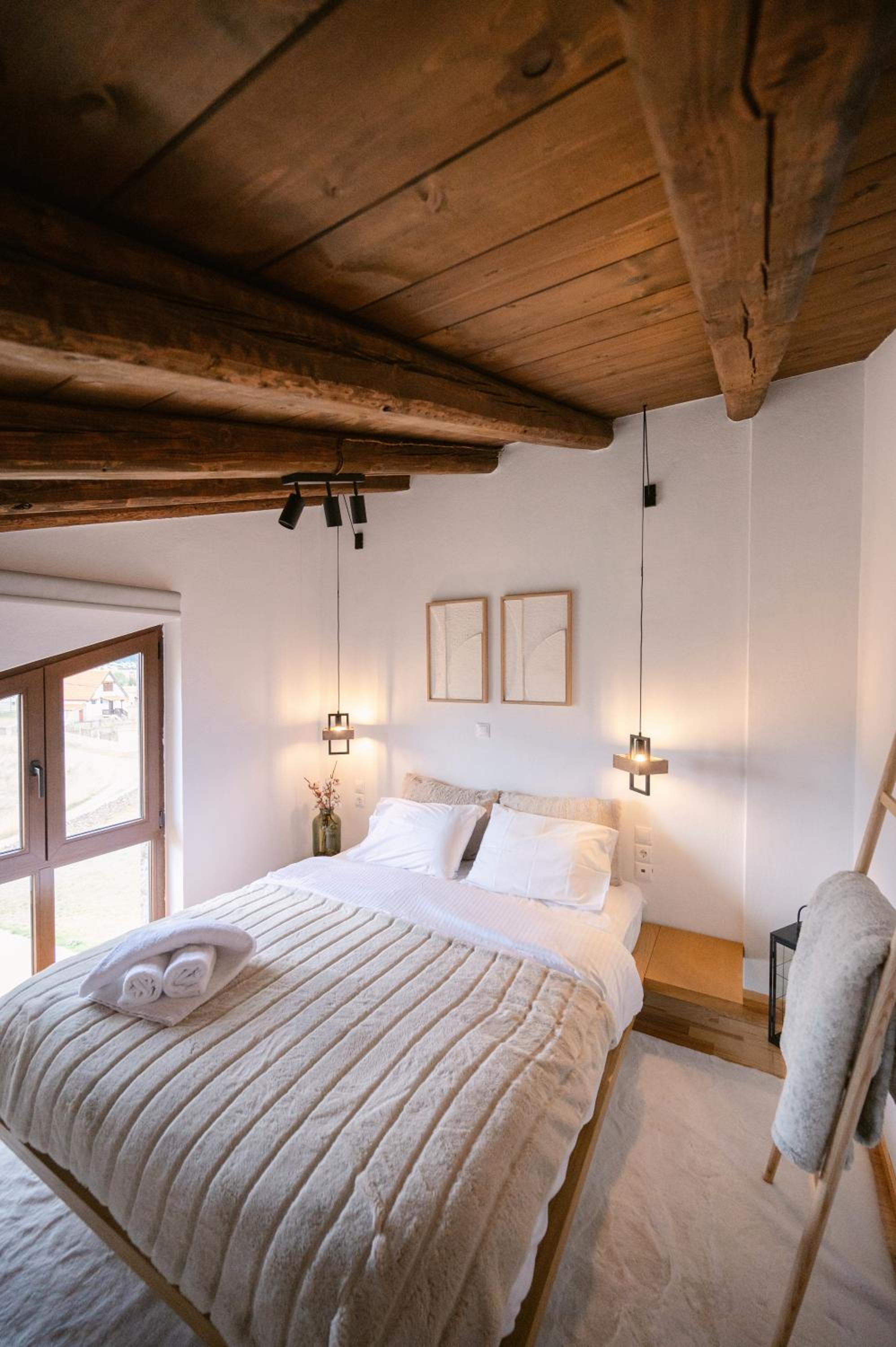 Cloud9 Chalet