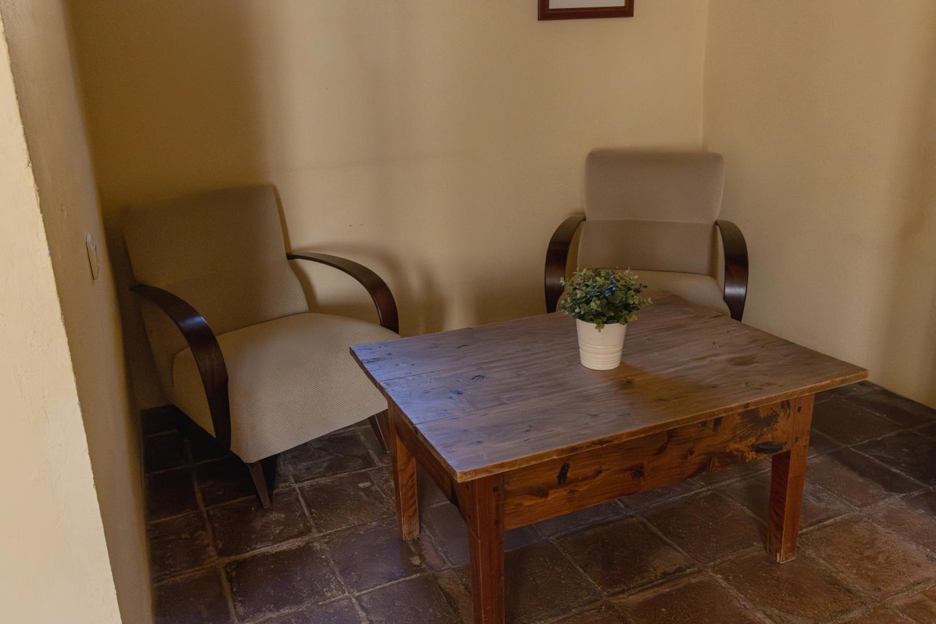 Hostal La Riera de Peratallada