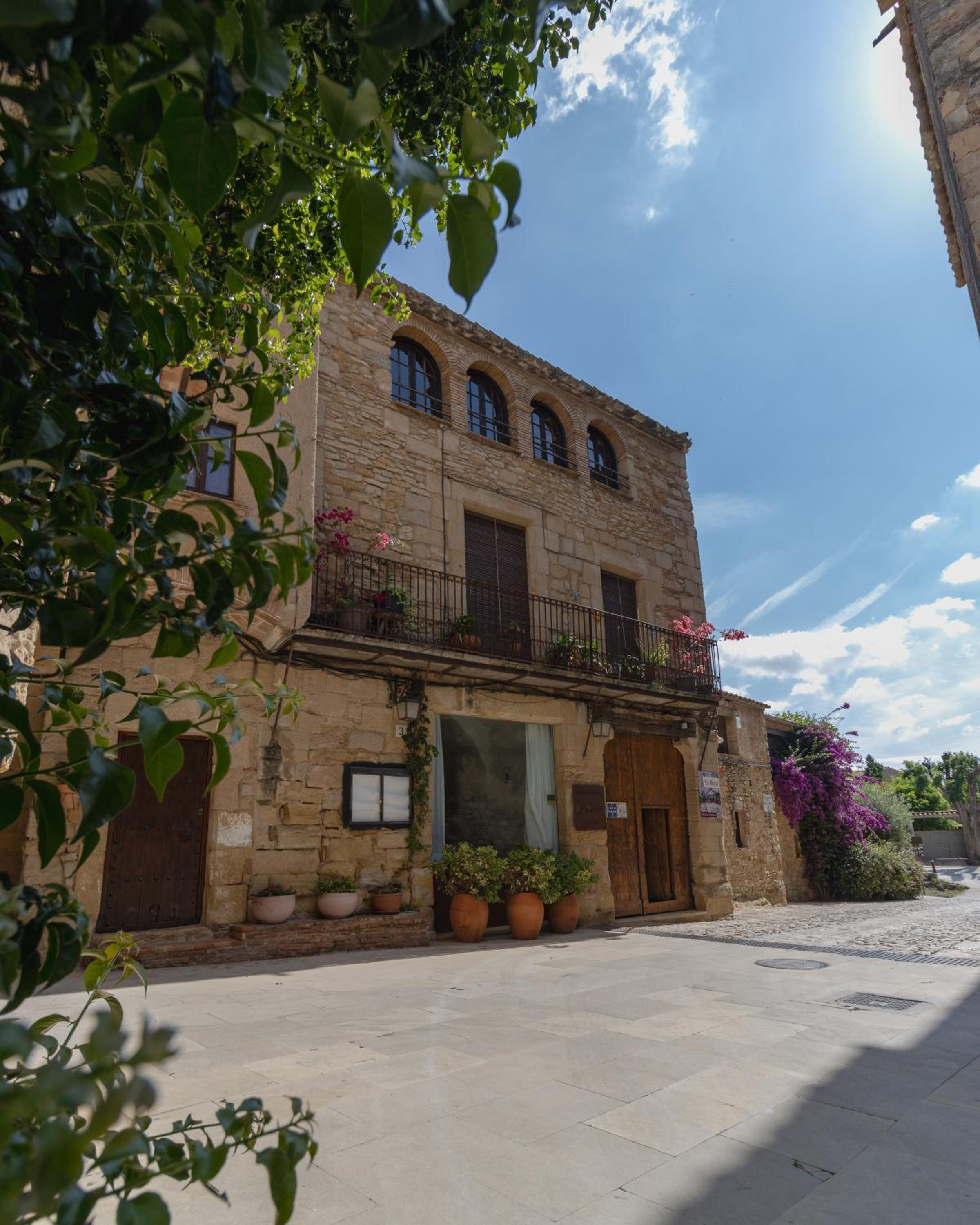 Hostal La Riera de Peratallada