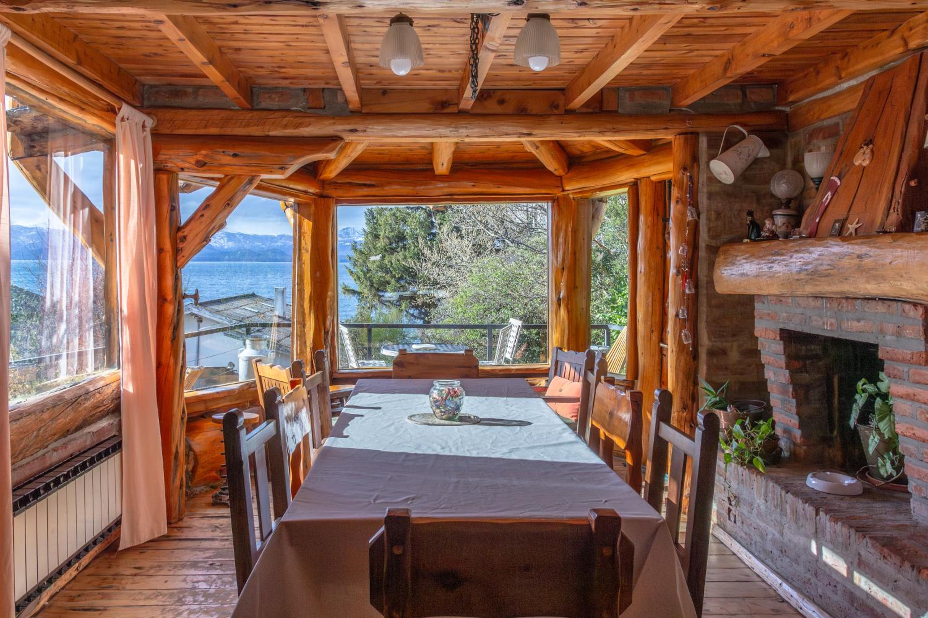 Casa con vista al lago - La casa de Berta