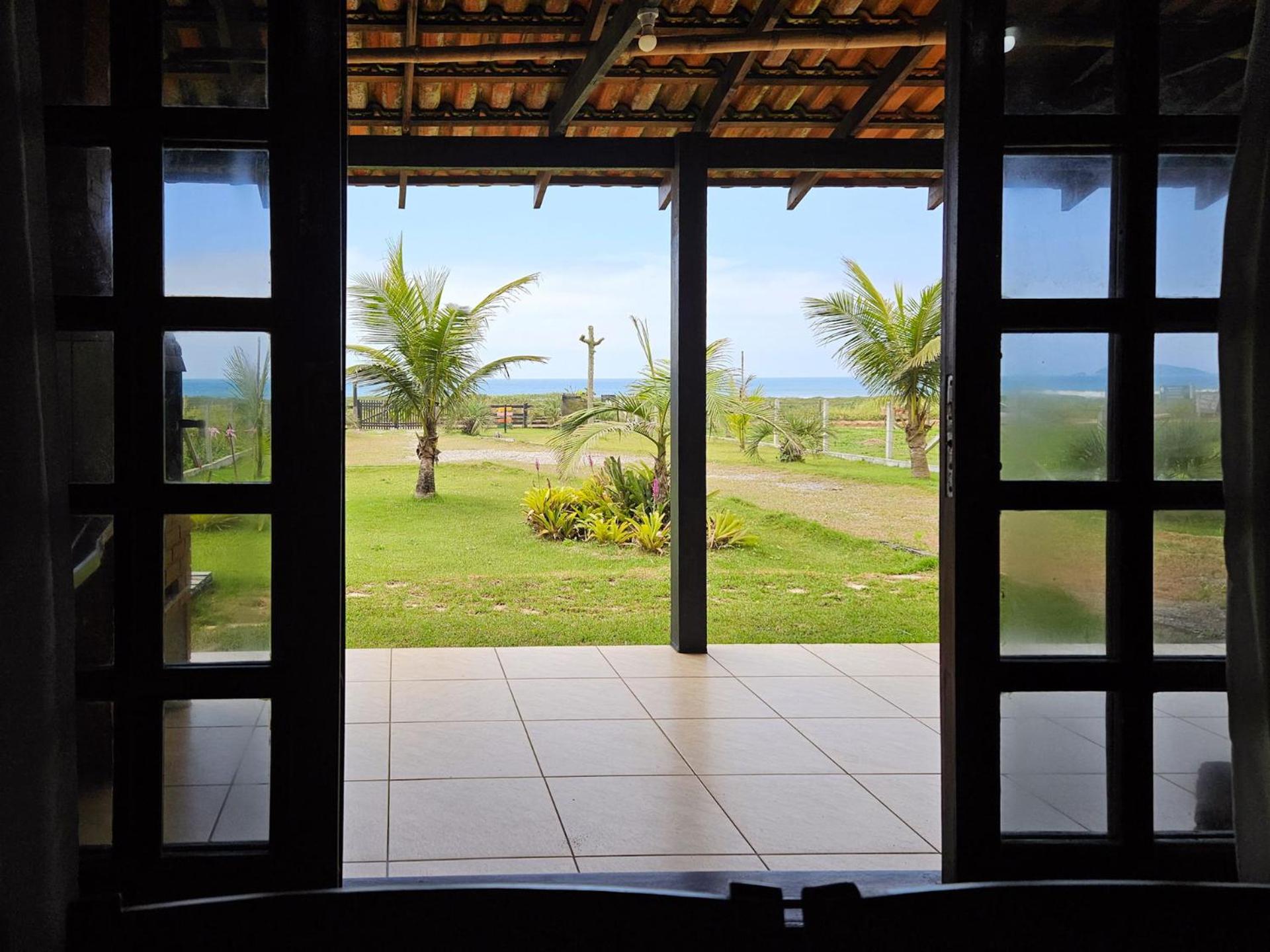 Aconchego no Ervino Pé na Areia RM8840