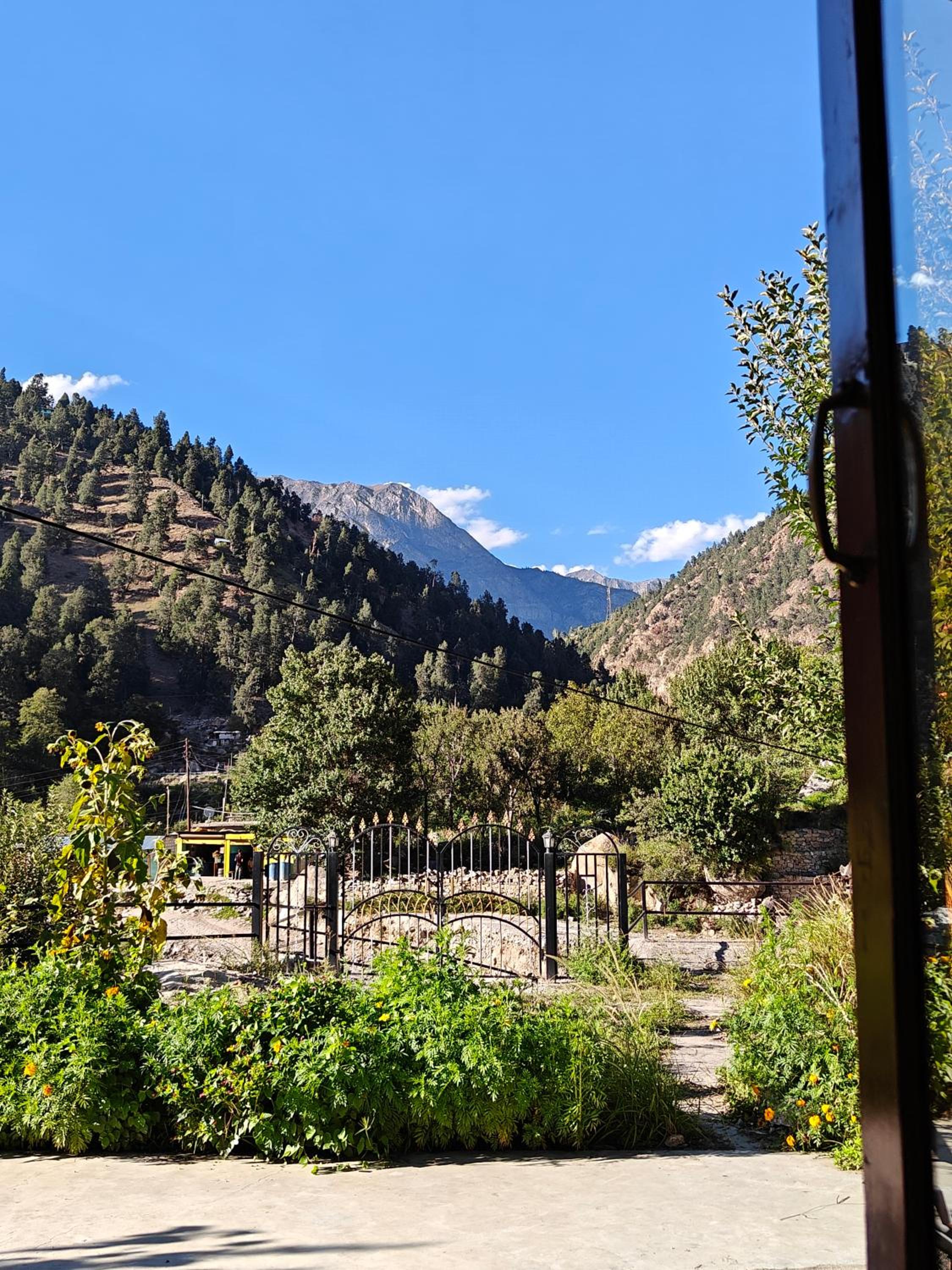 Riverside Retreat Homestay view 4