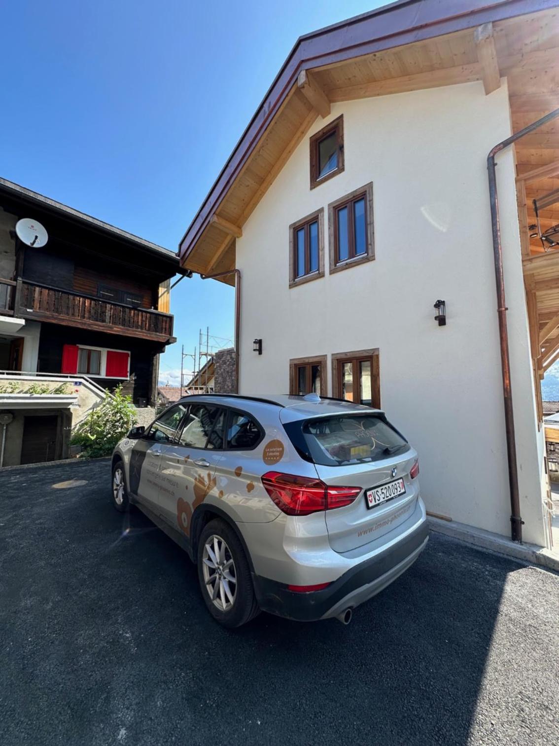 Pilanous House - Penthouse suite - Swiss Alps