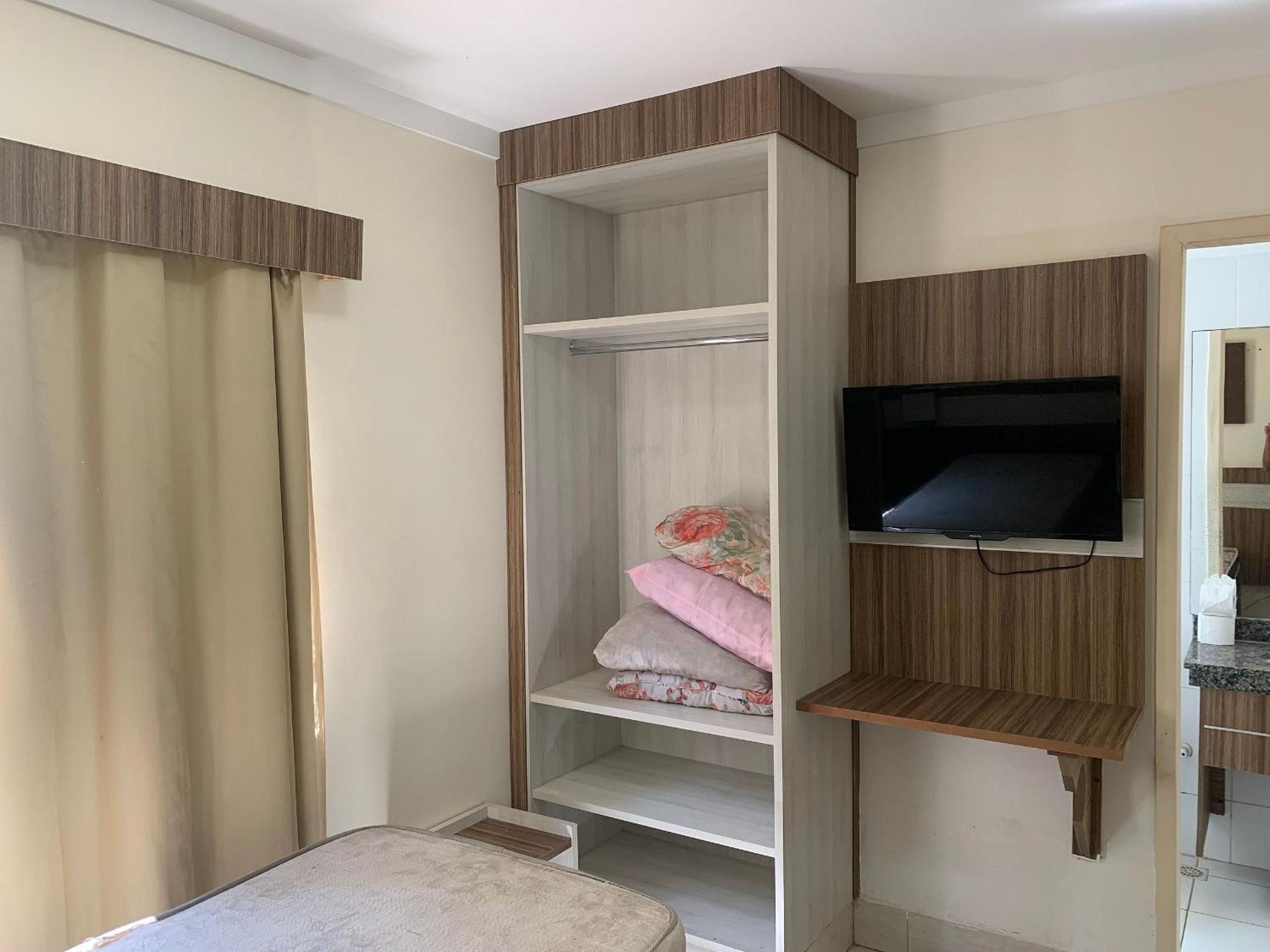 Lacqua diRoma II - Via Caldas