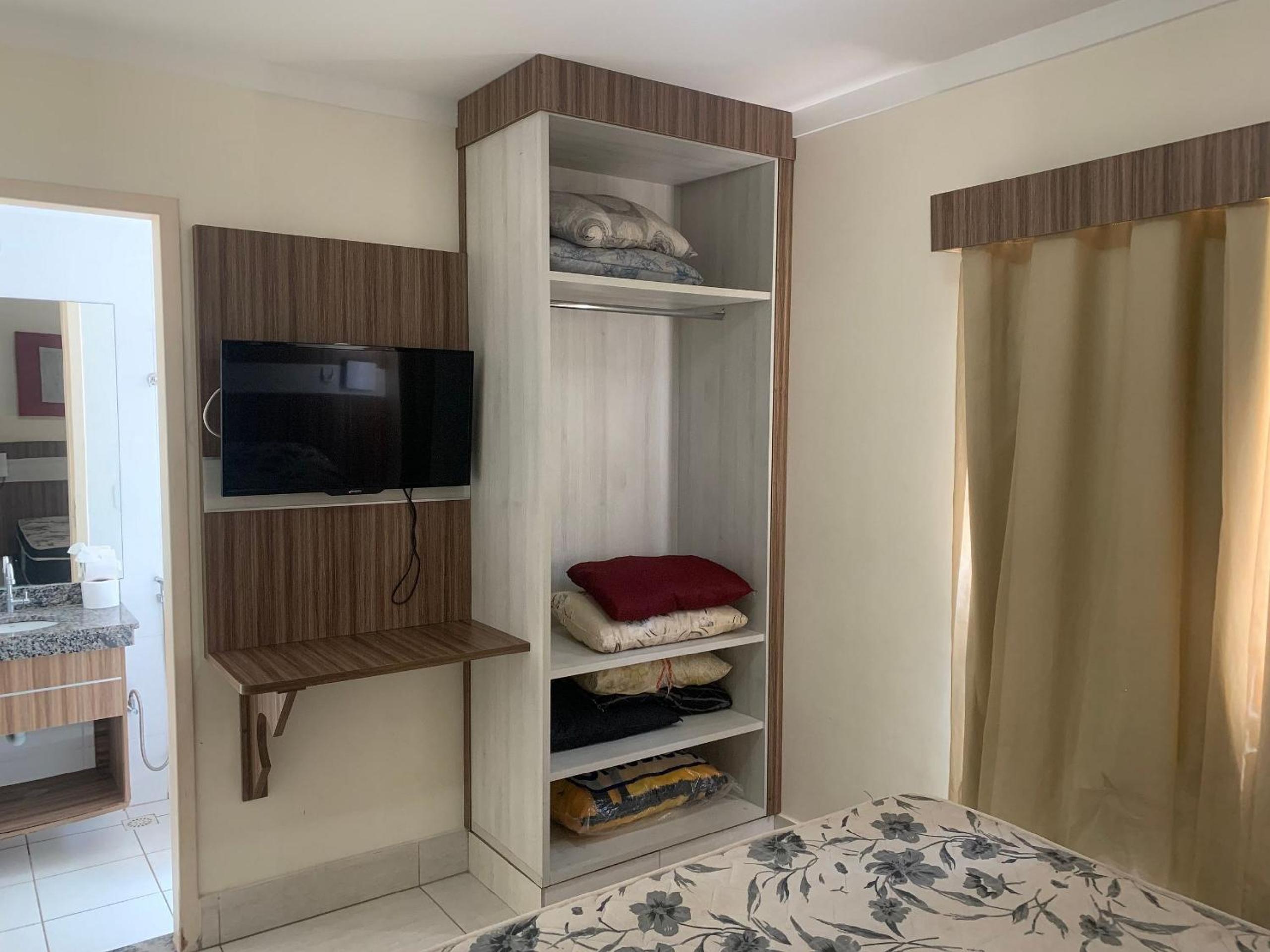 Lacqua diRoma II - Via Caldas
