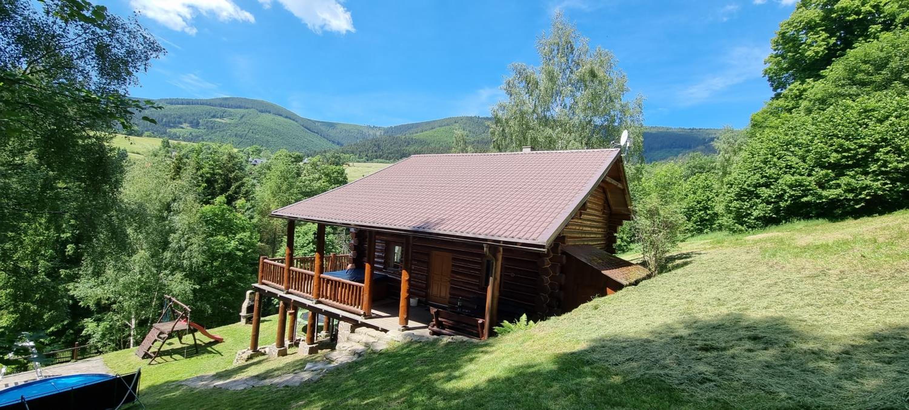 KANADSKY SRUB Stříbrnice