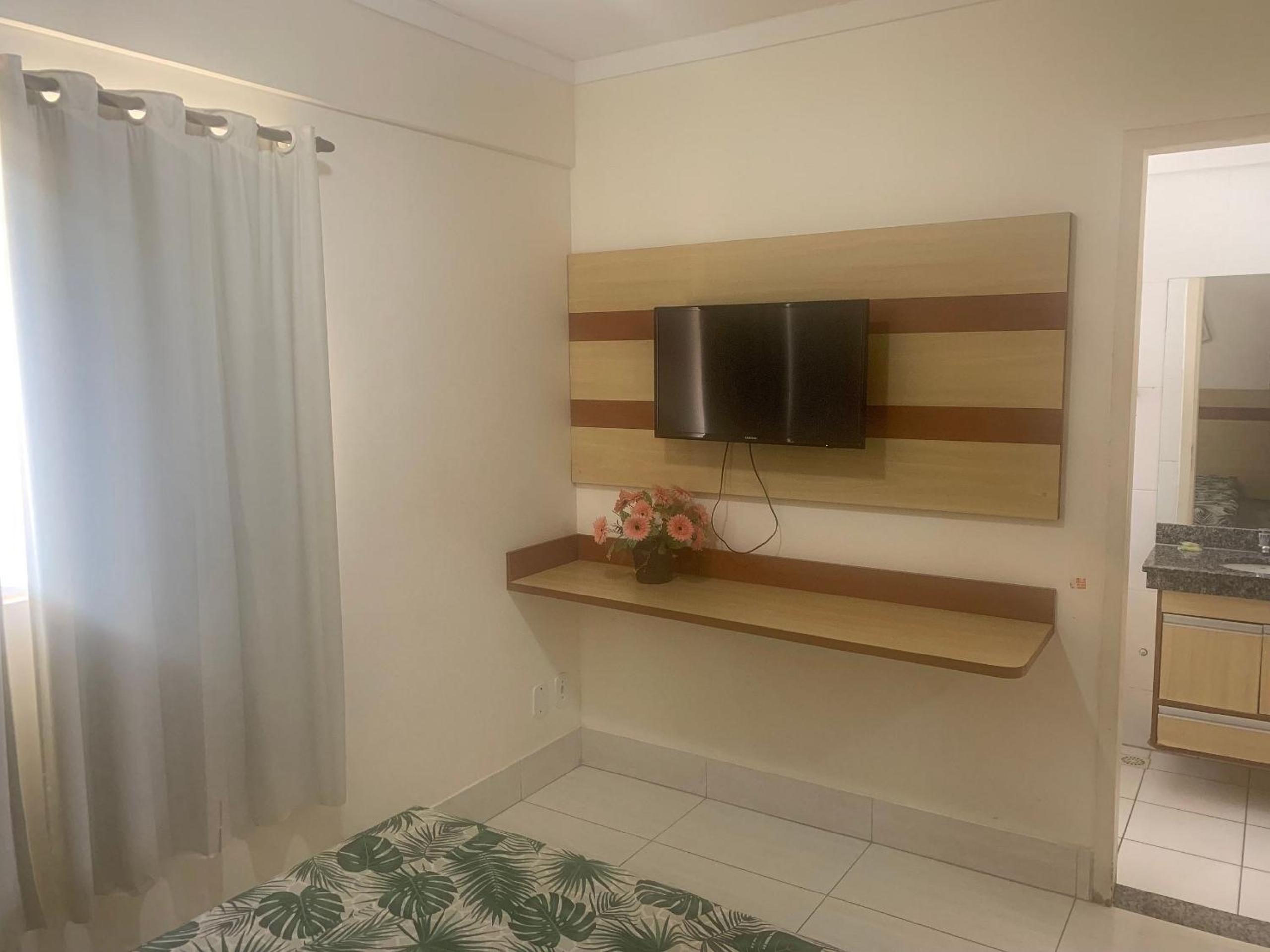 Lacqua diRoma II - Via Caldas