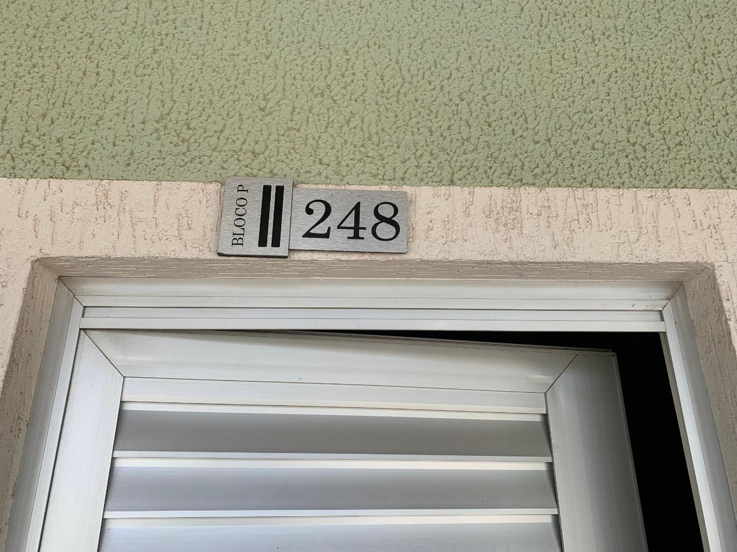 Lacqua diRoma II - Via Caldas