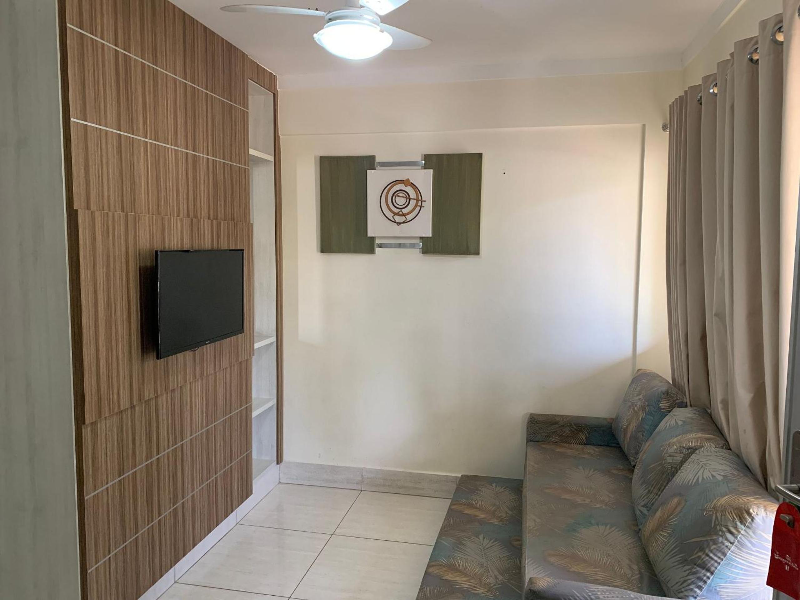 Lacqua diRoma II - Via Caldas