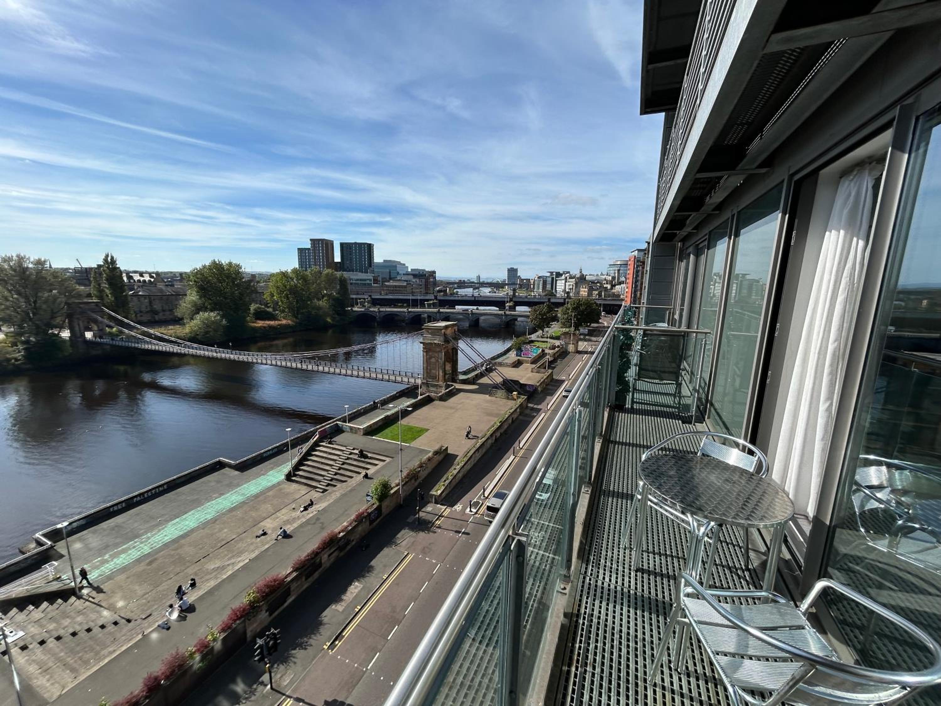 Principal Apartments - Clyde Waterfront Apartments