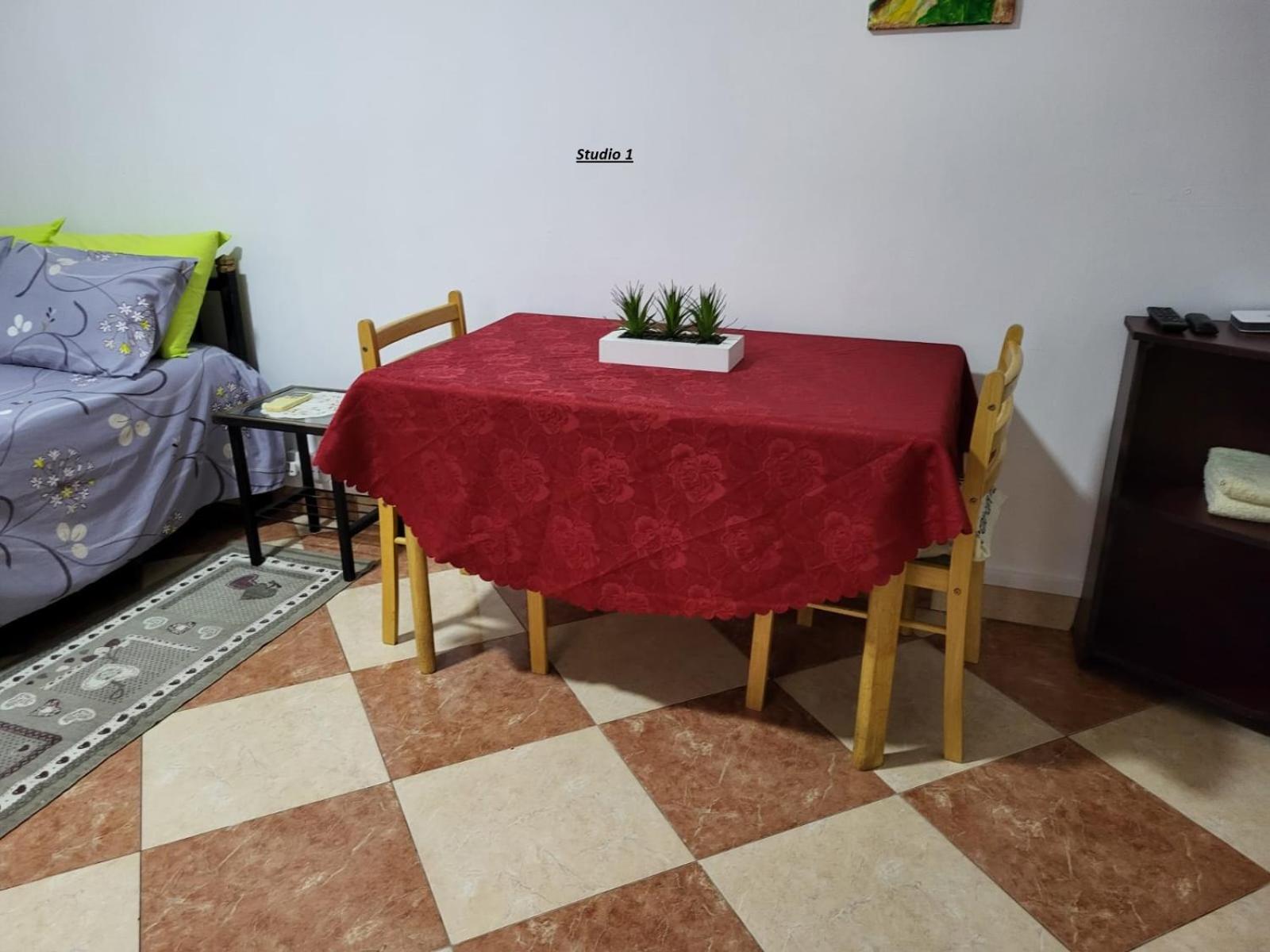 Photo 38