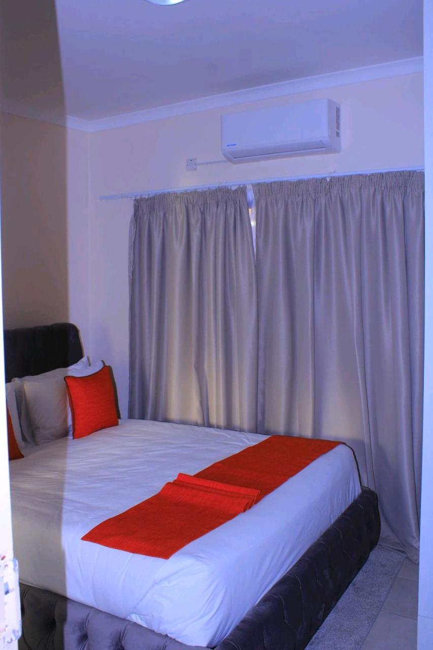JTown CBD Self-Catering Apartment
