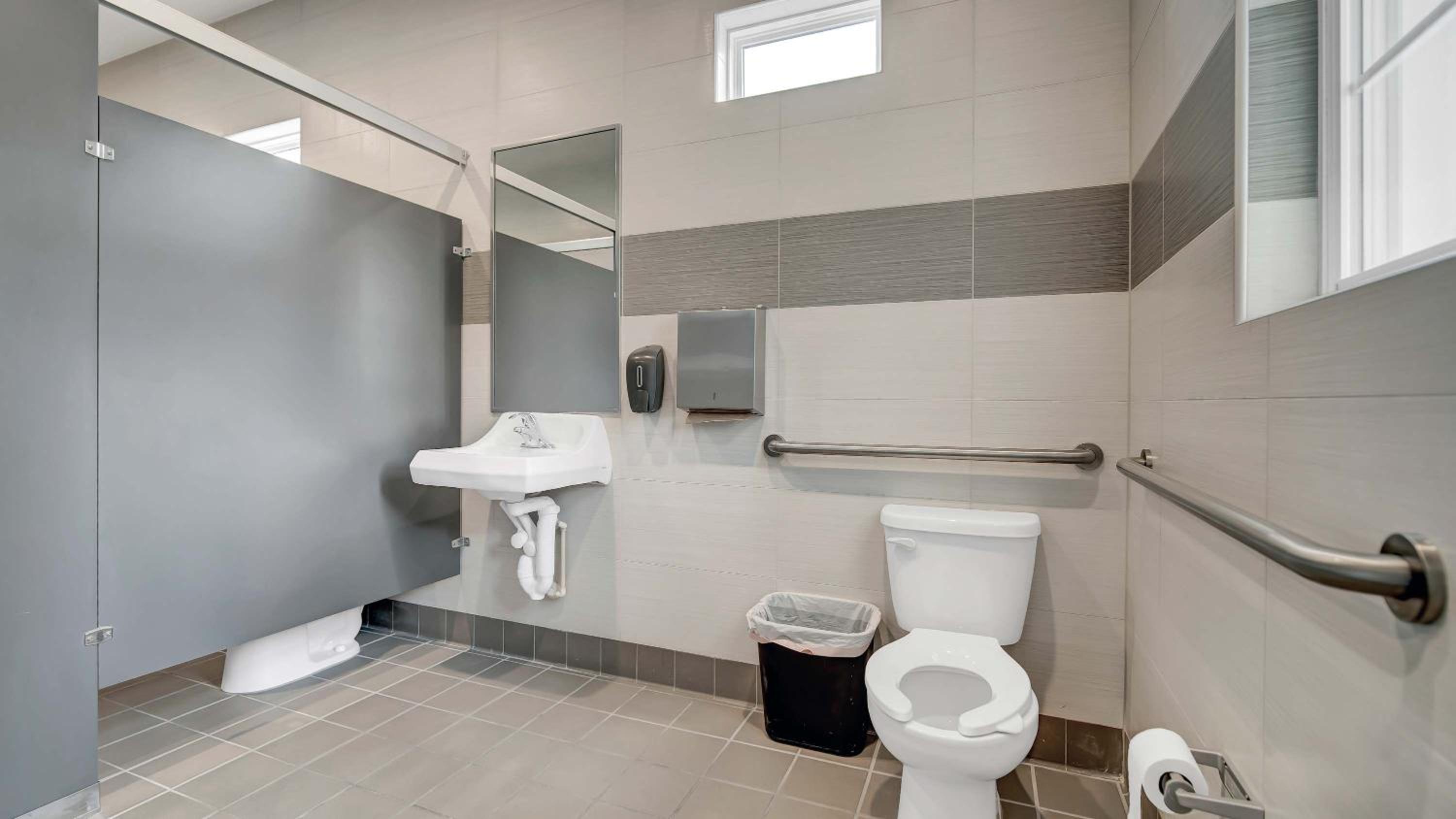 Trendy Thematic 3BR Townhouse with Private Pool