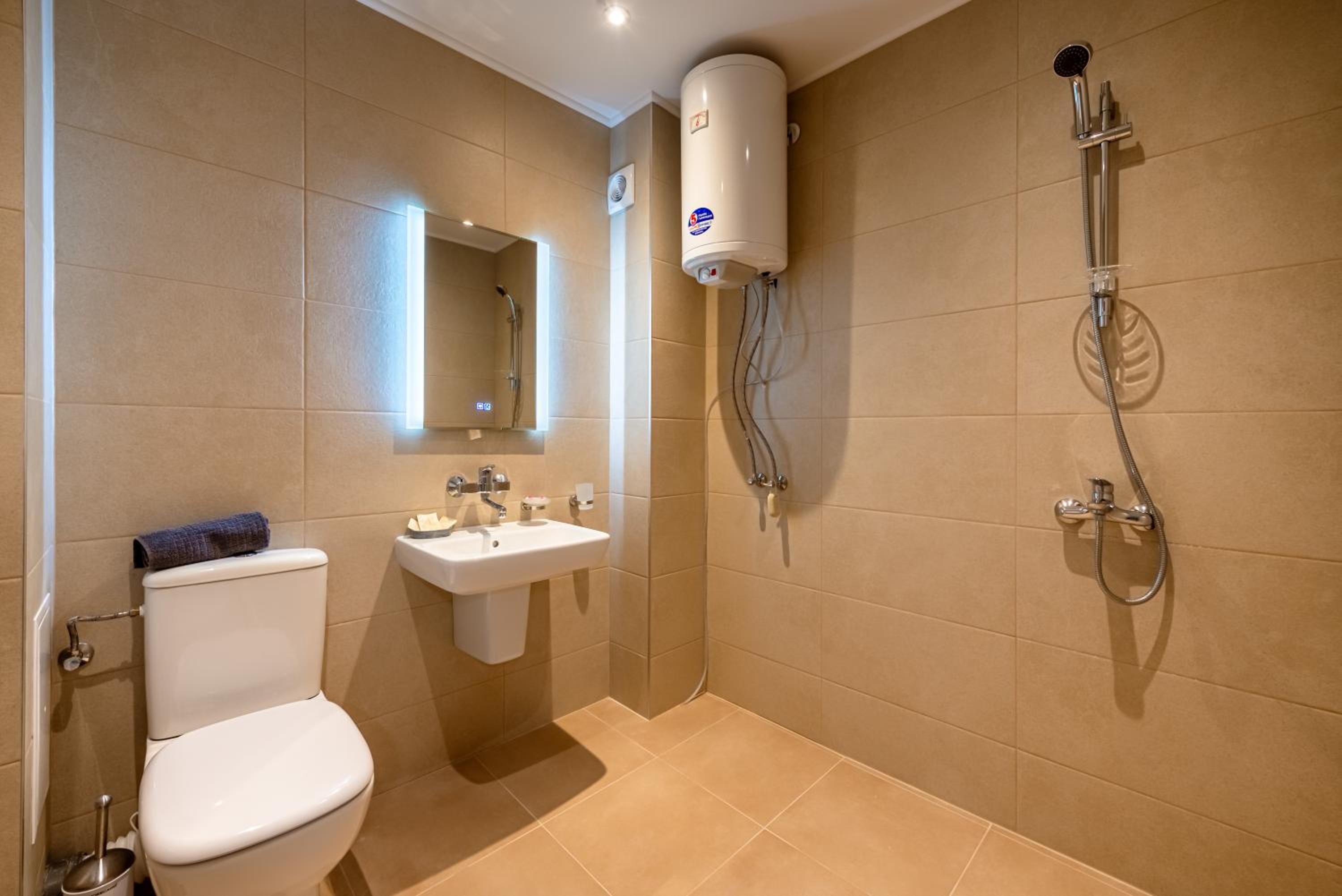 Cityscape Luxury Suites