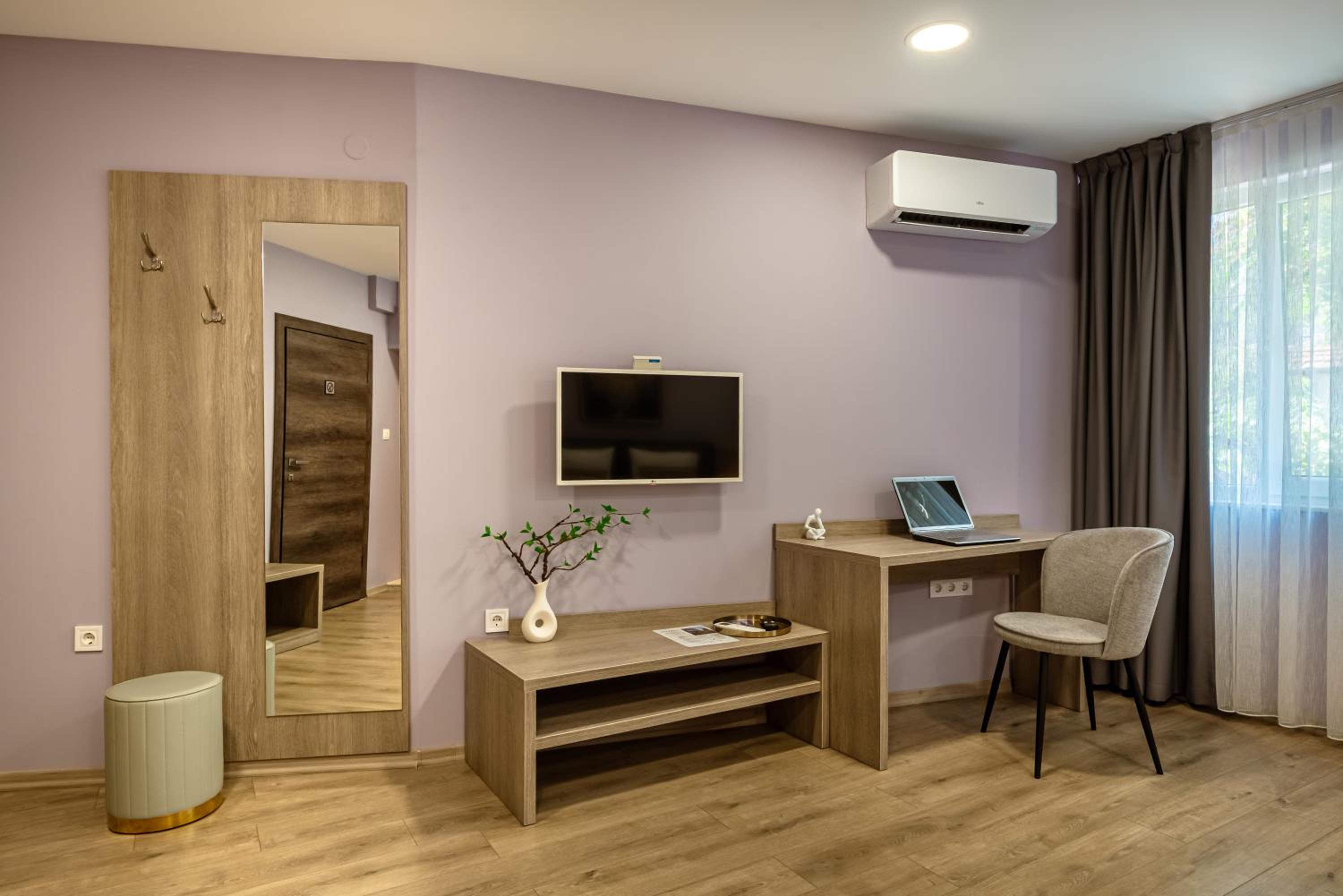 Cityscape Luxury Suites