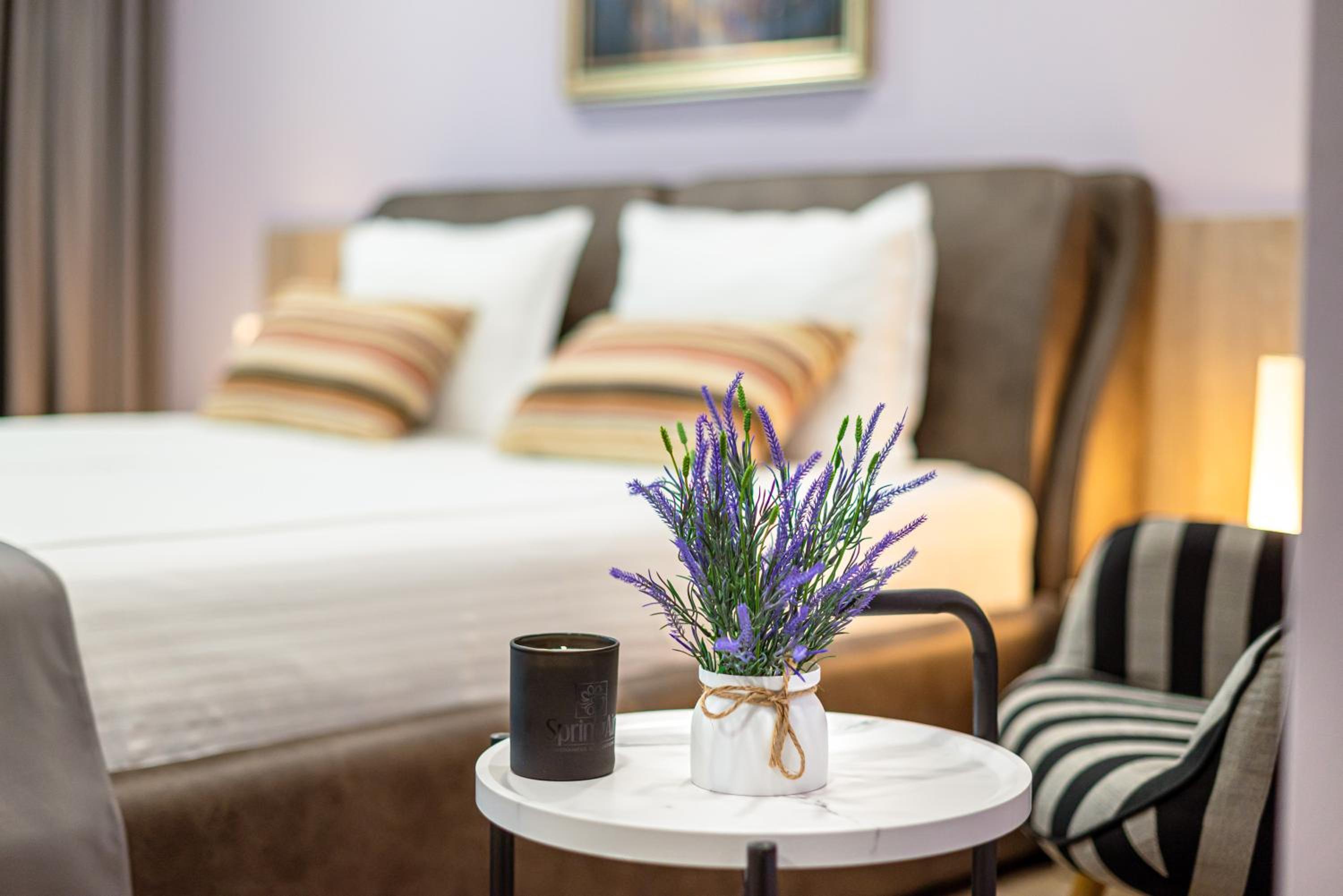 Cityscape Luxury Suites