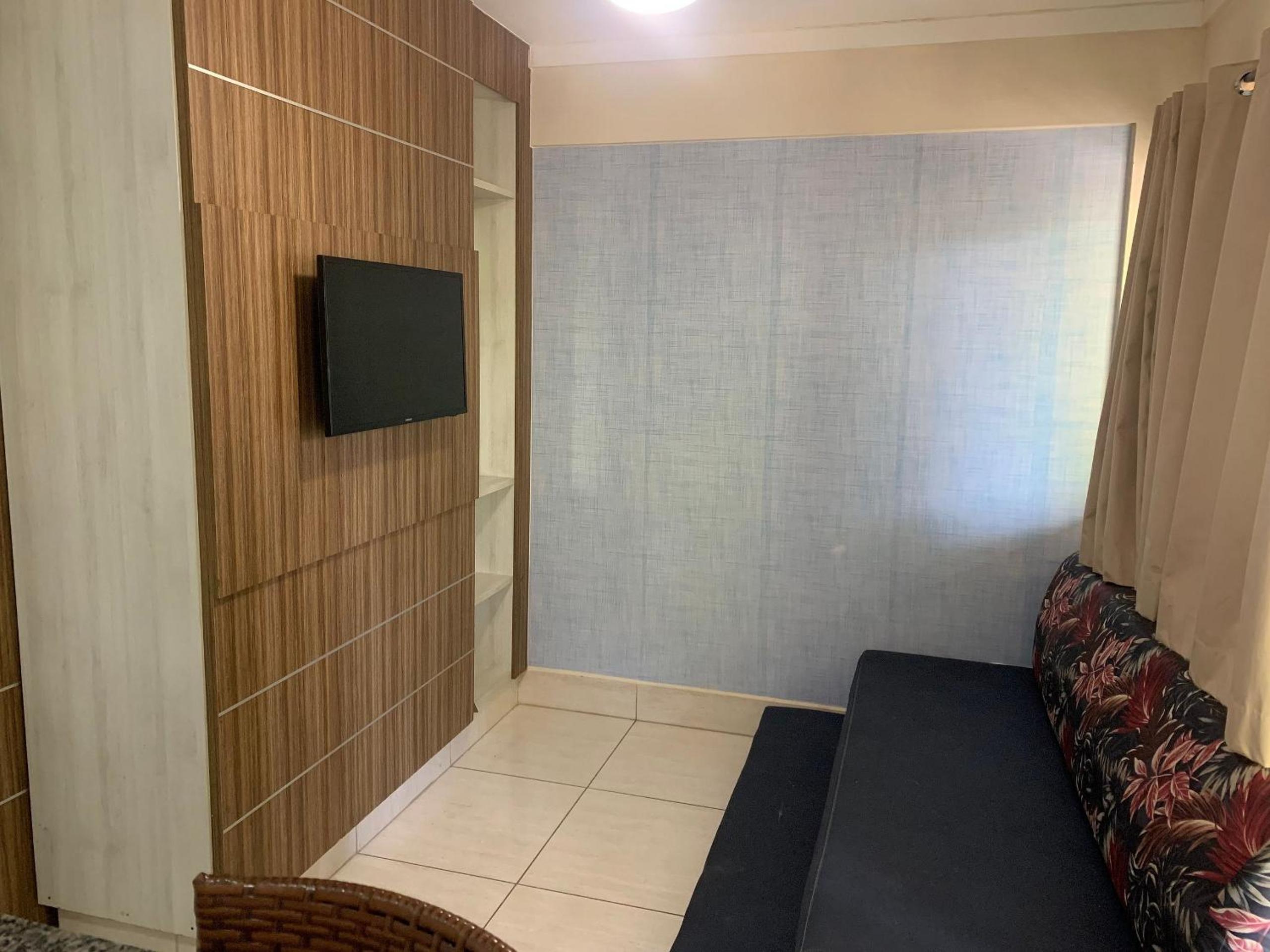 Lacqua diRoma II - Via Caldas