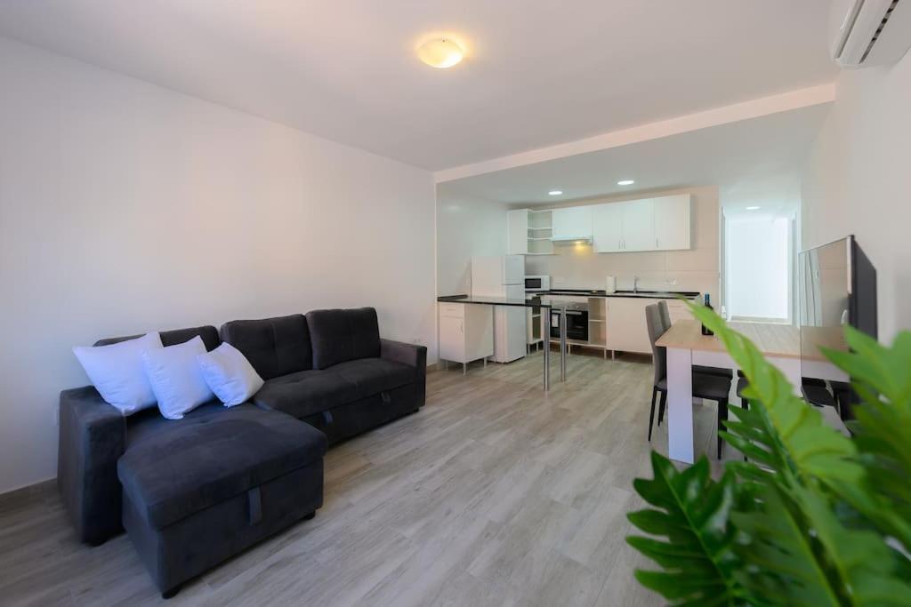 For You Rentals Acogedor apartamento TEMPORAL de un dormitorio en Chamartin MMA323B photo 1