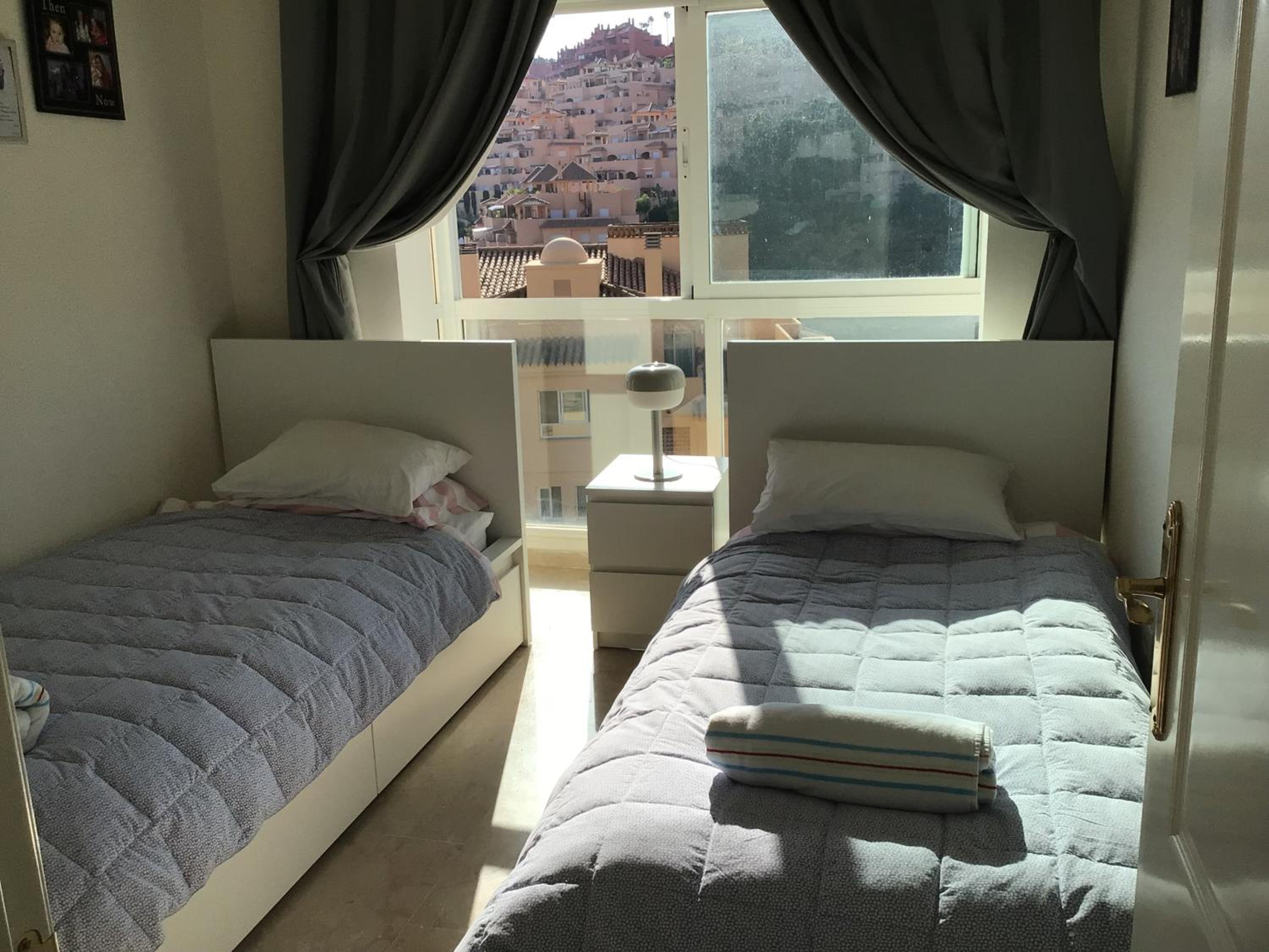 Princess Park Apartment with 3 Bedrooms