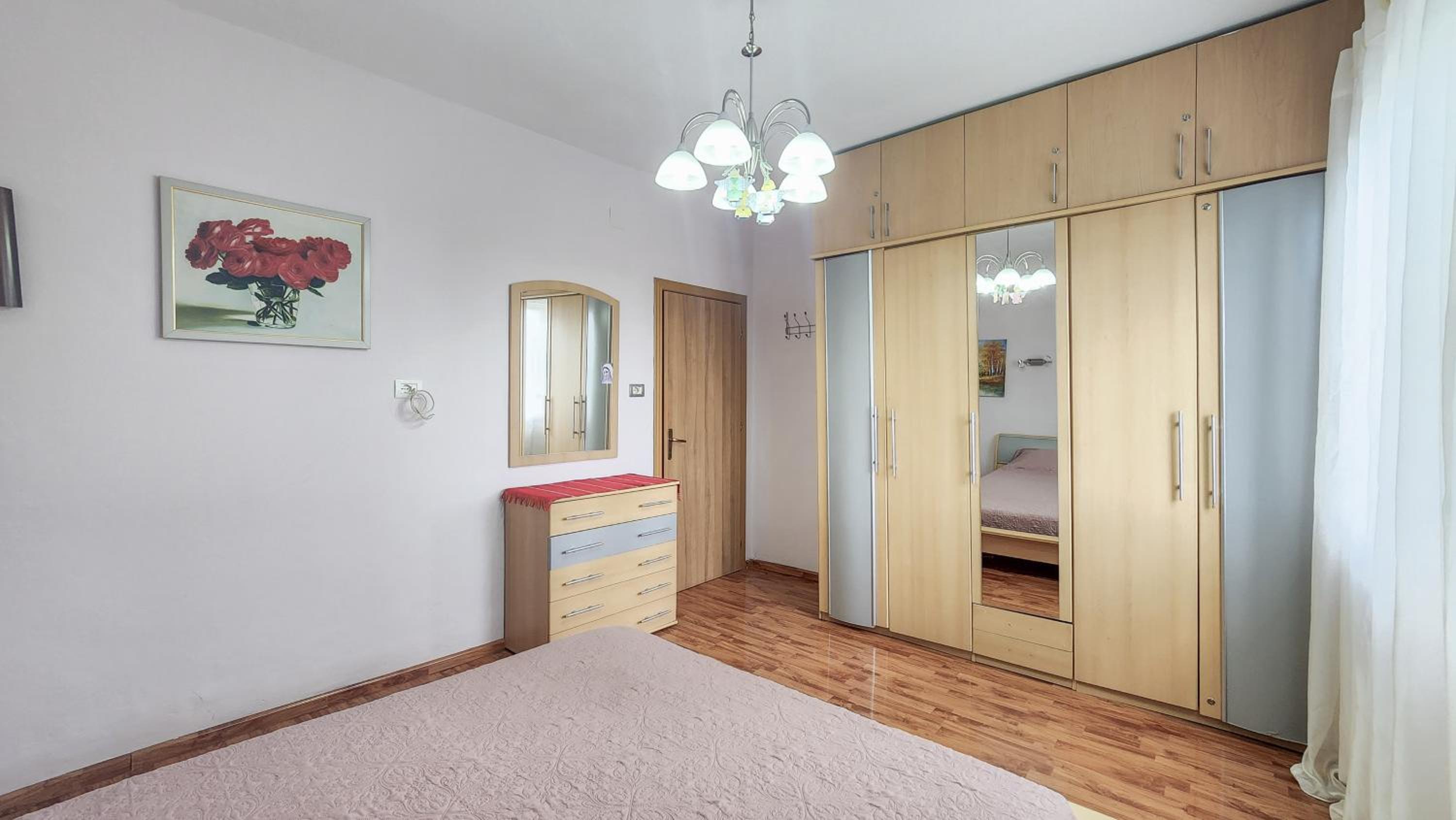 Julio Tirana Center Apartment