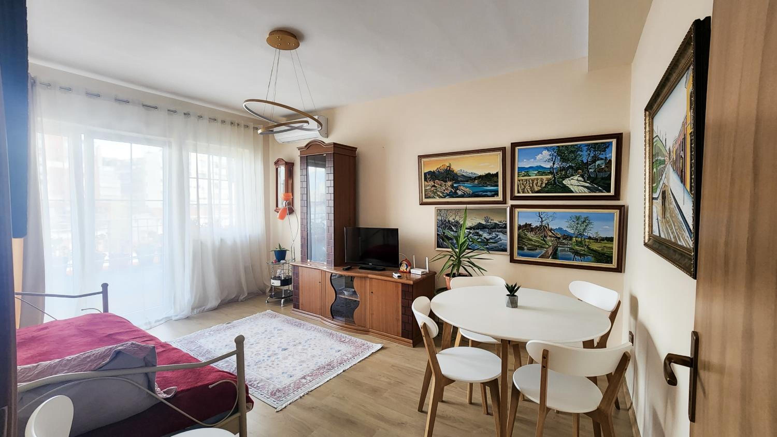 Julio Tirana Center Apartment