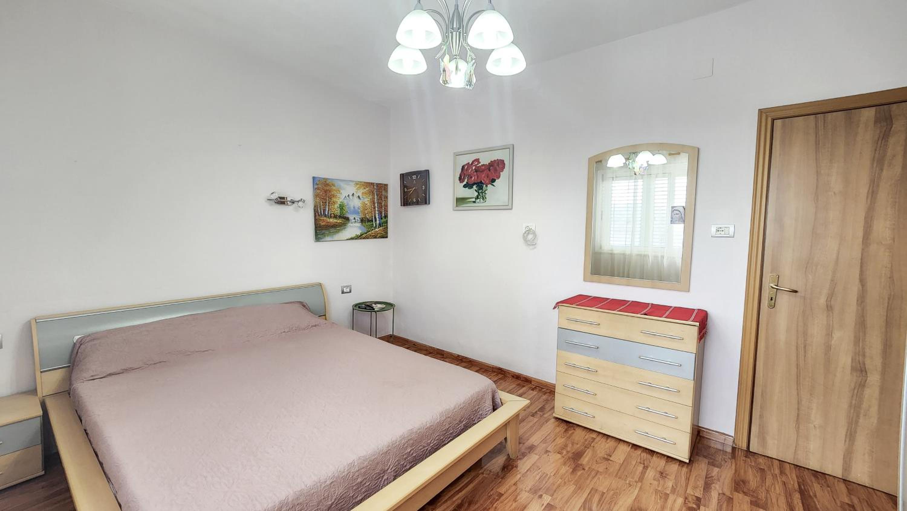 Julio Tirana Center Apartment