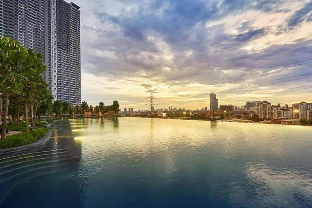 M Vertica Kuala Lumpur by HLG Re