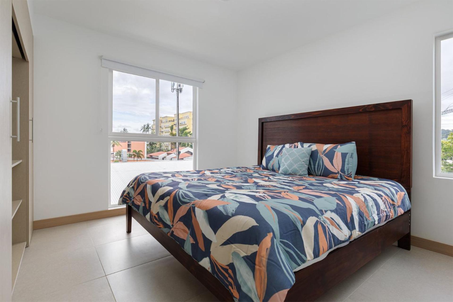Casago 0307C, Brand New Rental Family Retreat