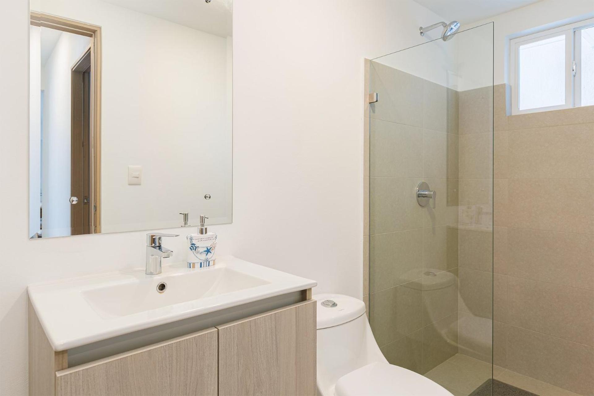 Casago 0307C, Brand New Rental Family Retreat