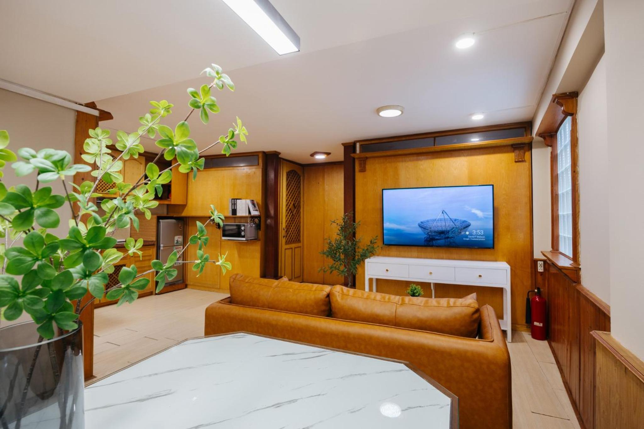 VietHOME 20 pax 5 Apartments in 1 Place Netflix Laundry