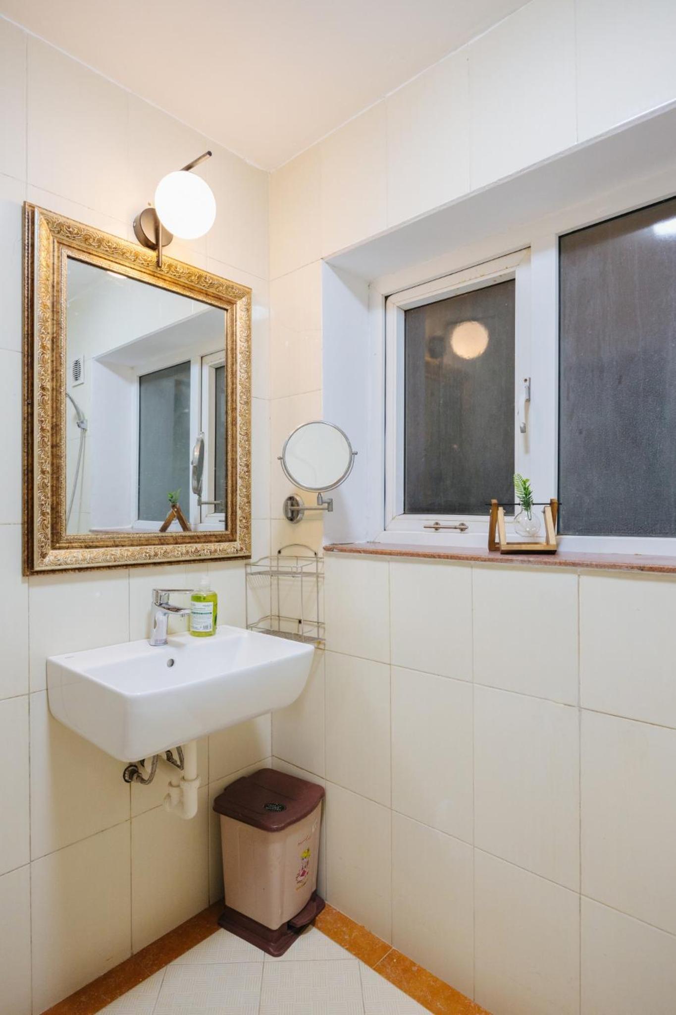 VietHOME 20 pax 5 Apartments in 1 Place Netflix Laundry