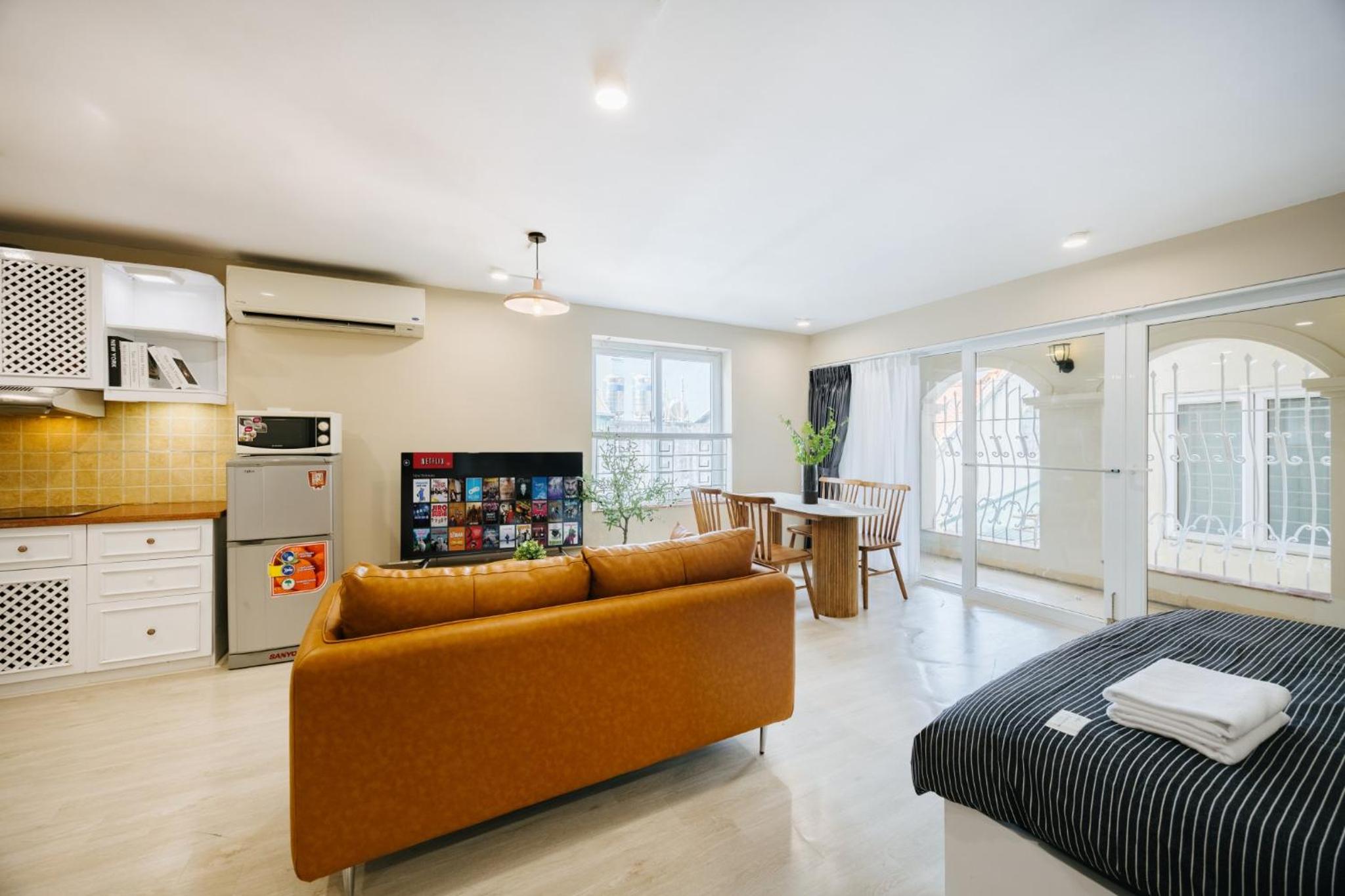 VietHOME 20 pax 5 Apartments in 1 Place Netflix Laundry